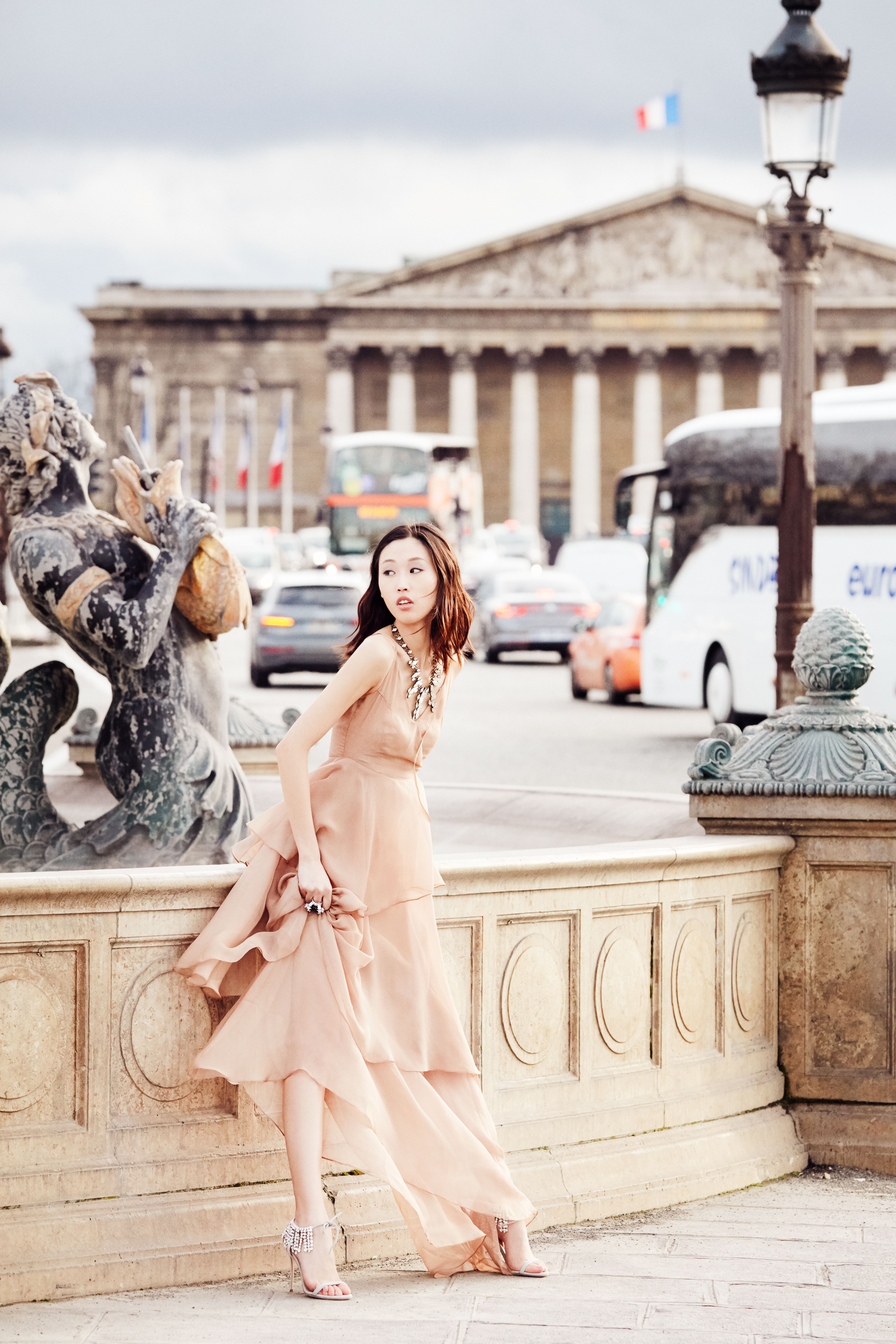 Những cô gái mộng mơ