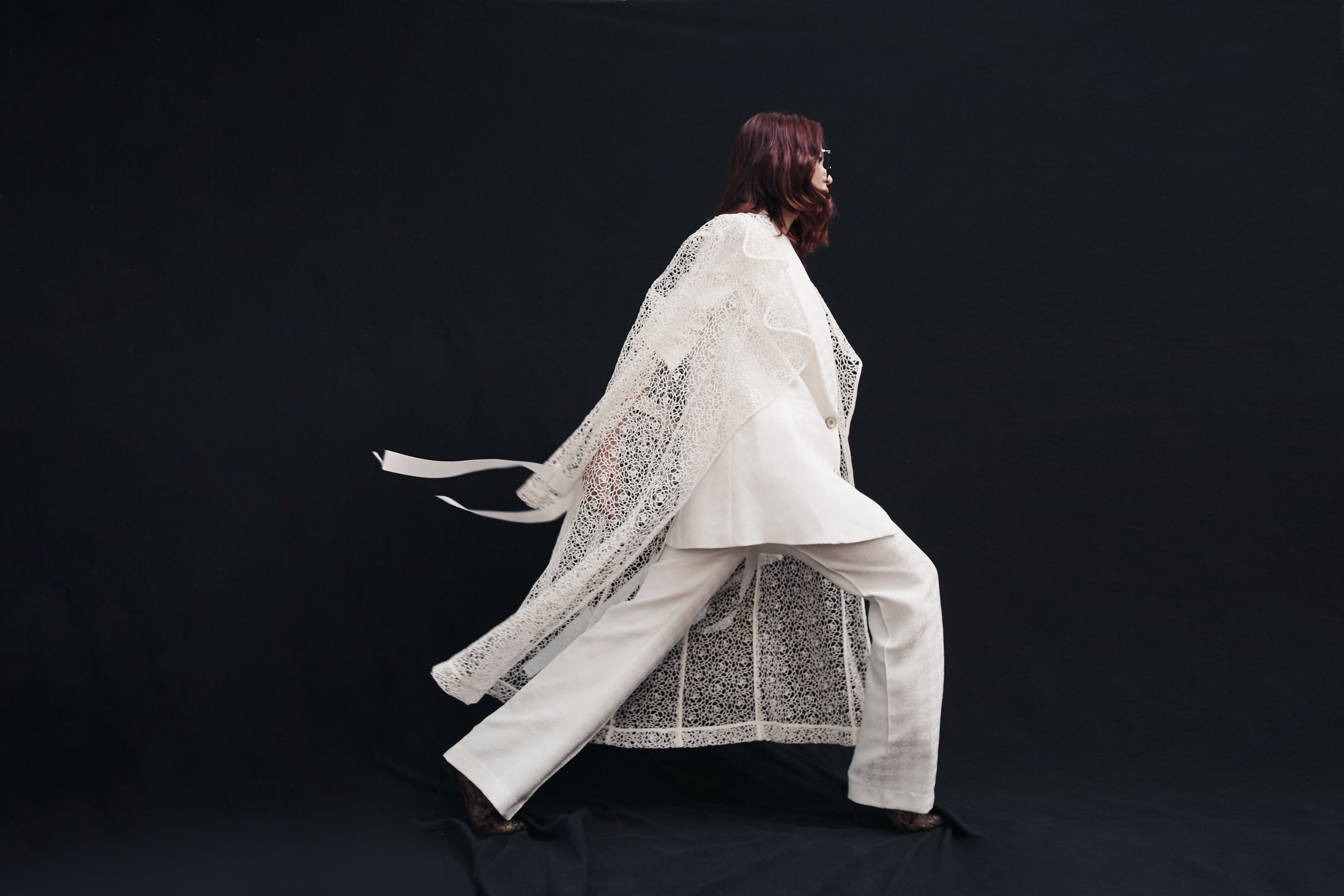 Dazed – Ngẩn Ngơ