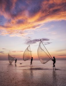 99- Bám biển – Nguyễn Ngọc Hoàn