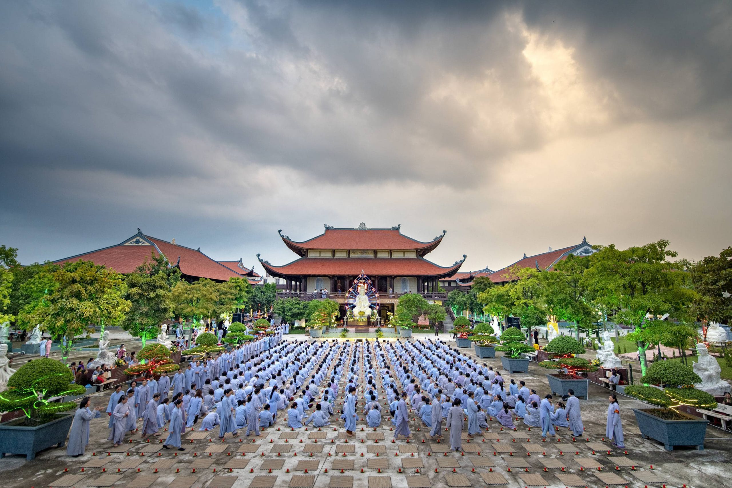 73- Lễ hội hoa đăng vía Quan âm chùa Diên Quang – Vũ Bảo Ngọc