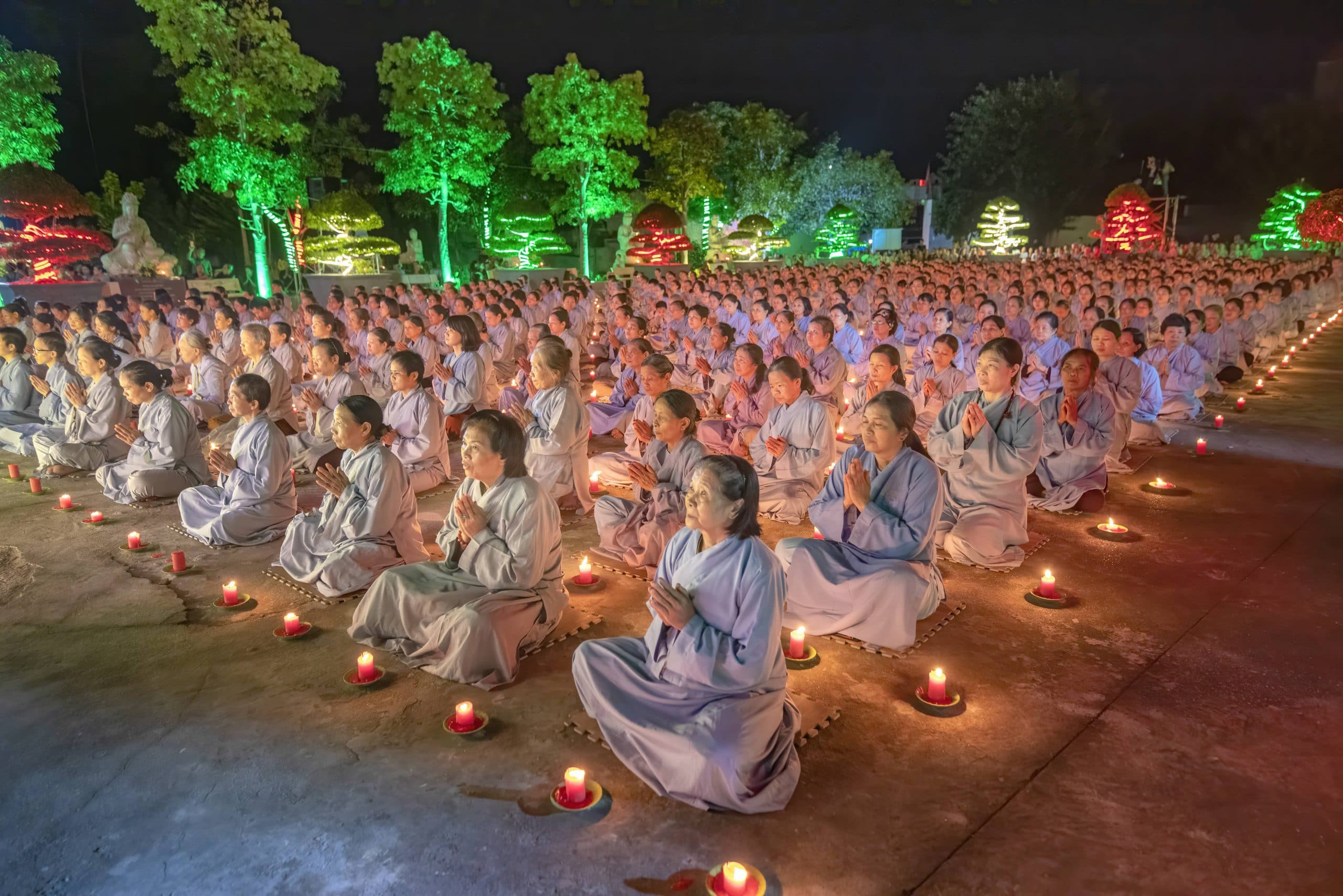73- Lễ hội hoa đăng vía Quan âm chùa Diên Quang – Vũ Bảo Ngọc