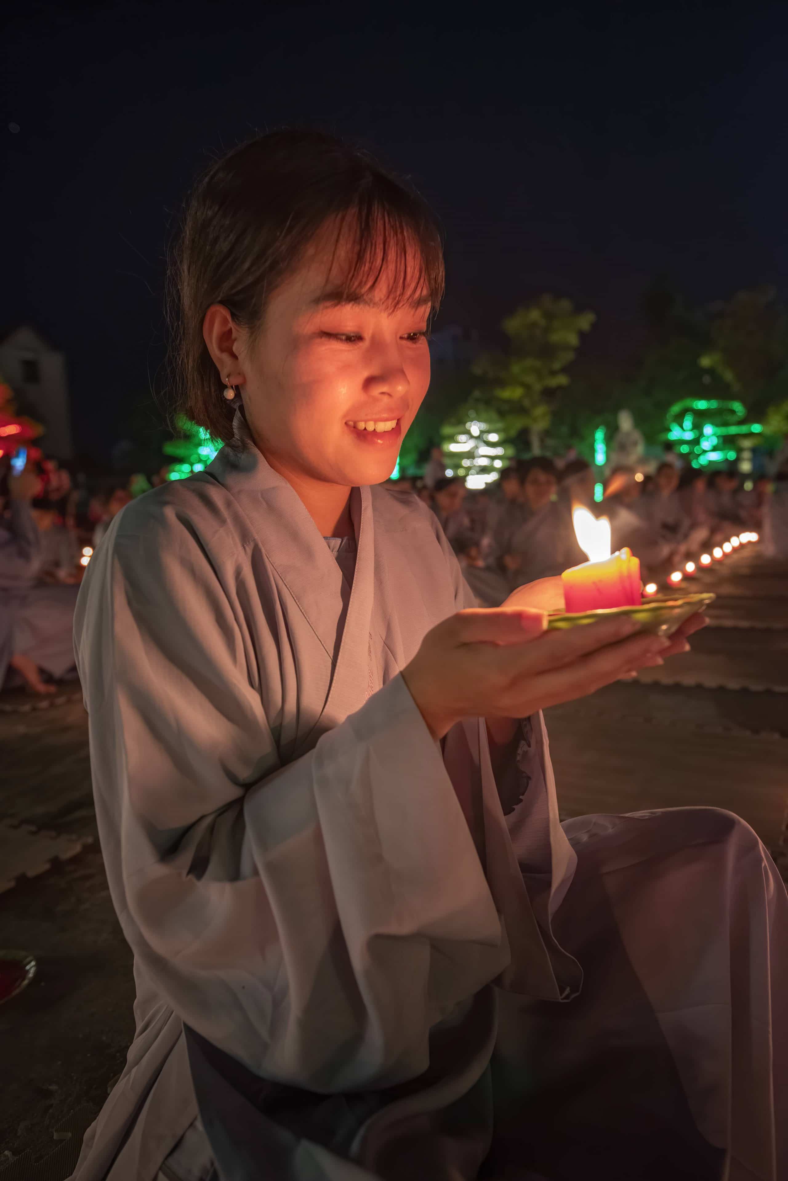 73- Lễ hội hoa đăng vía Quan âm chùa Diên Quang – Vũ Bảo Ngọc