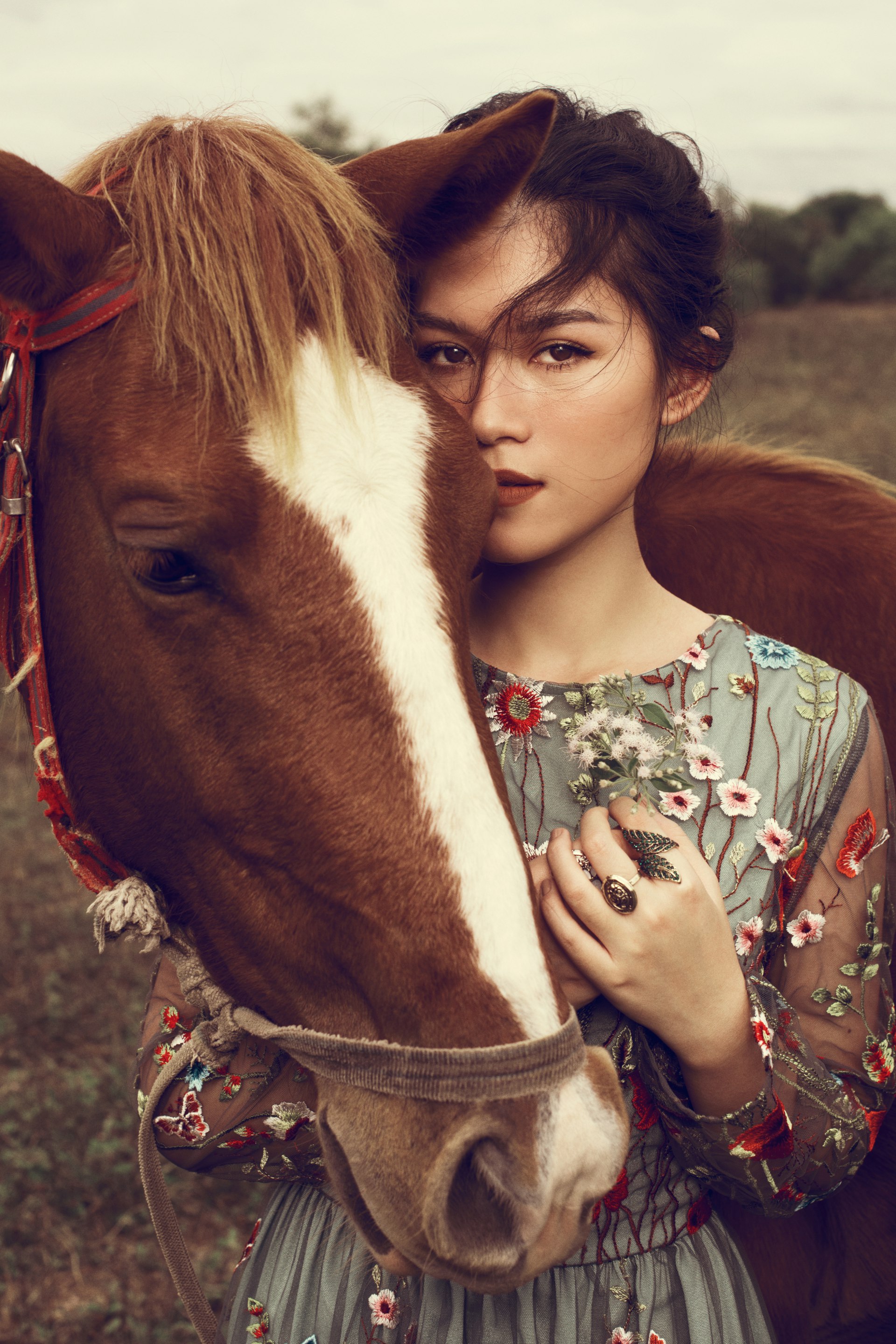 Miền du mục xa xôi