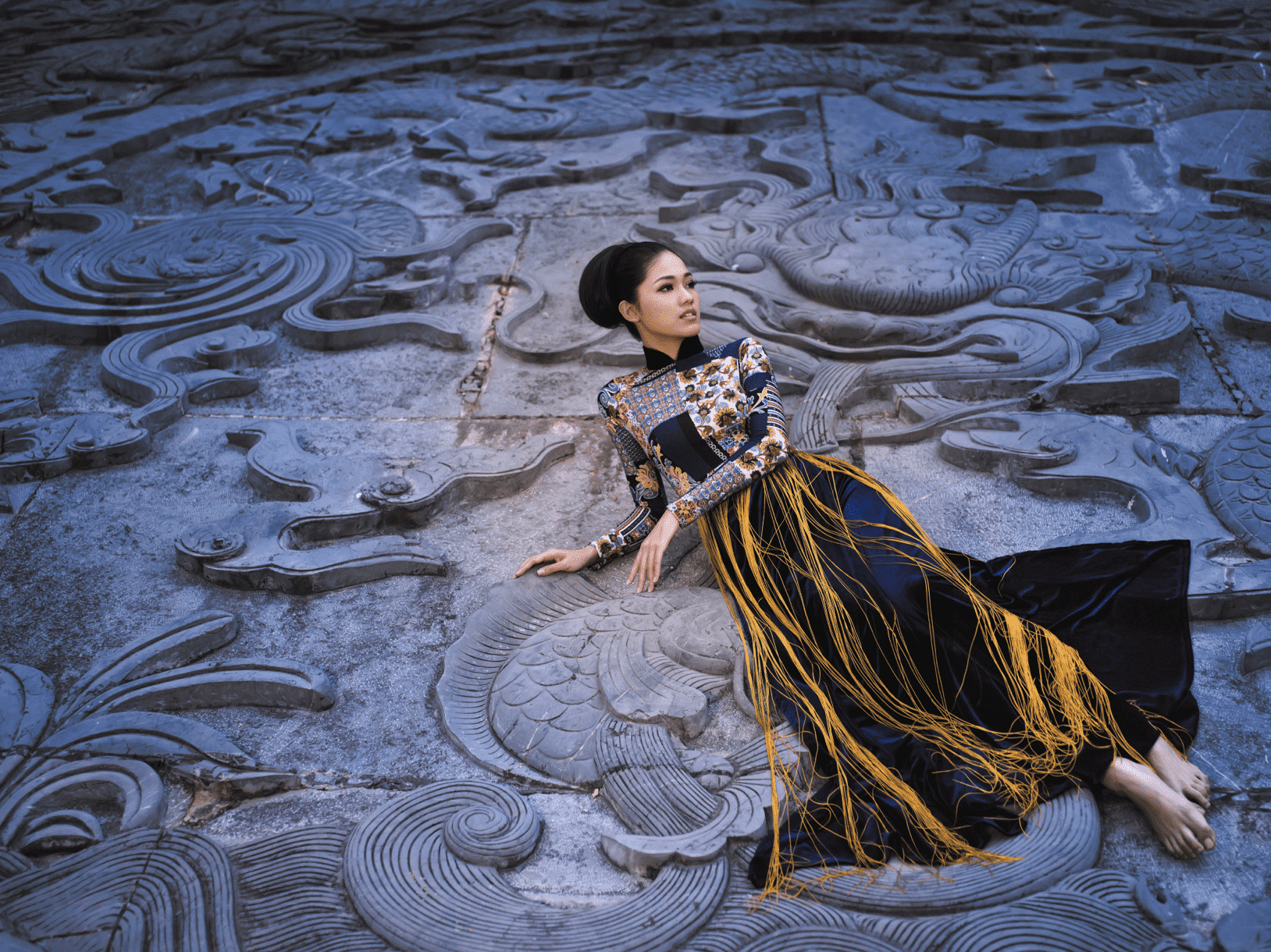 Gấm lụa, xuân sang