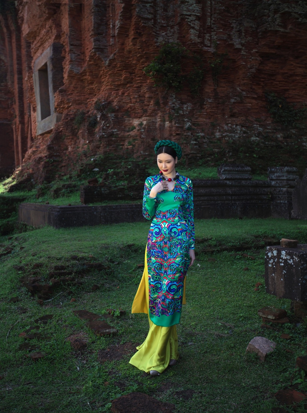 “Phú Quý Niên Hoa”