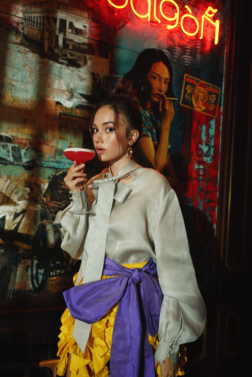 Tái sinh rực rỡ