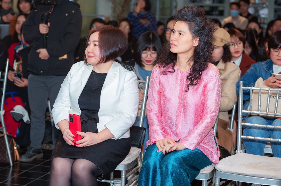 9. Madame Trang Lê cùng NTK Thủy Nguyễn trong sự kiện (1)