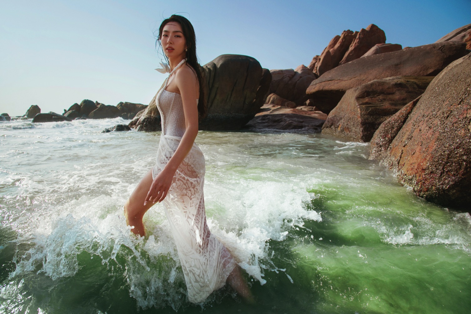 BST Shadow của NTK Lê Thanh Hòa