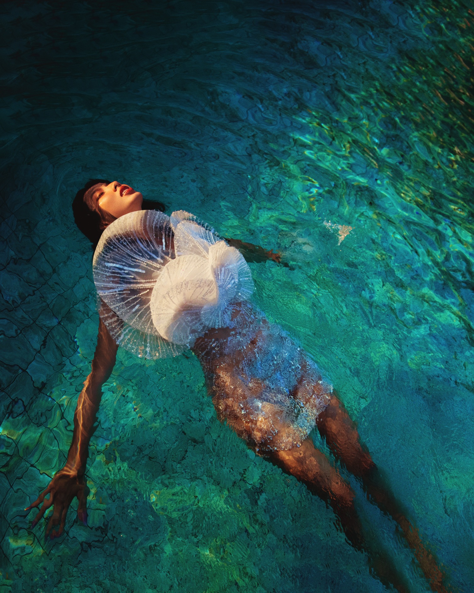 BST Shadow của NTK Lê Thanh Hòa