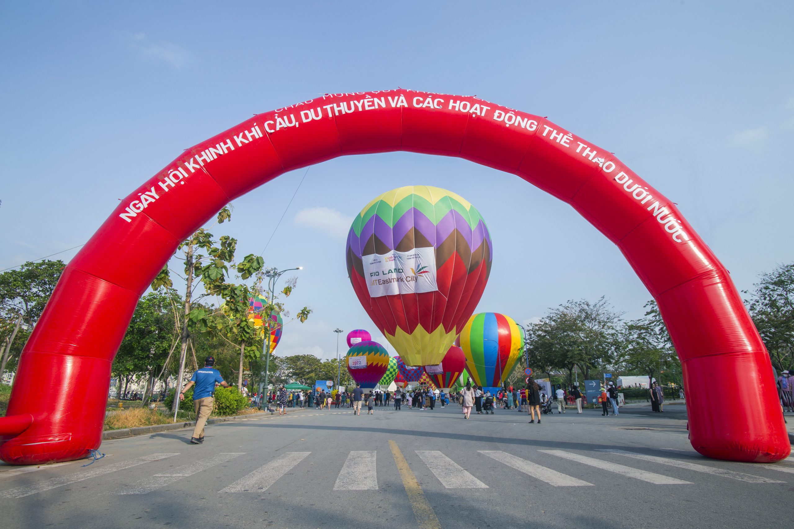 30.Ngày hội khinh khí cầu – Nguyễn Mạnh Cường