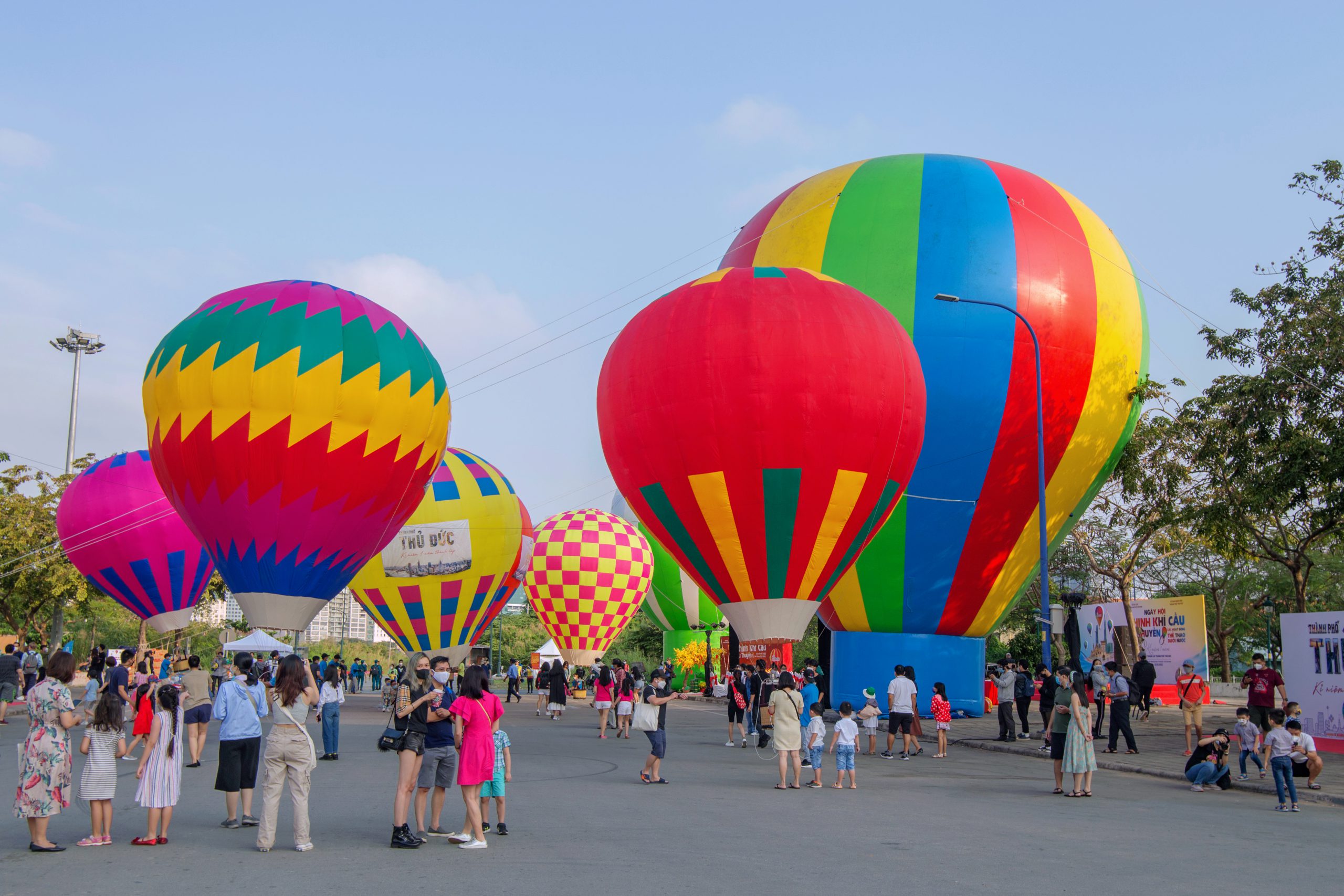 30.Ngày hội khinh khí cầu – Nguyễn Mạnh Cường