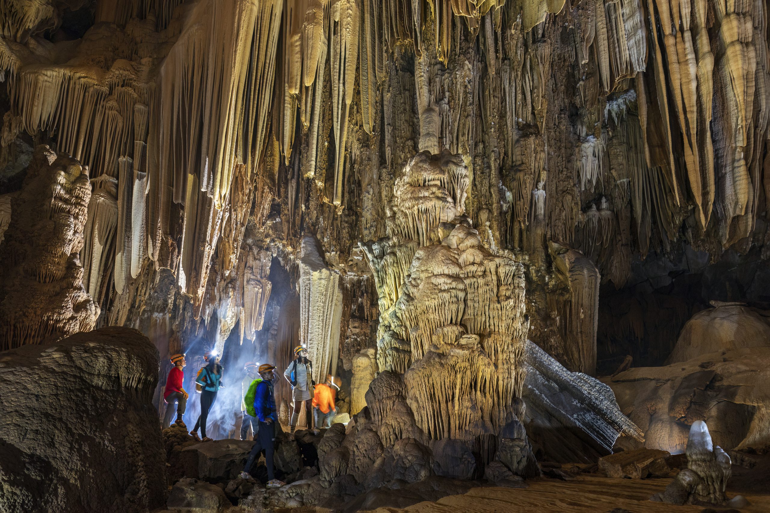 90.Khám phá hệ thống hang Hung Thòng – Nguyễn Hải