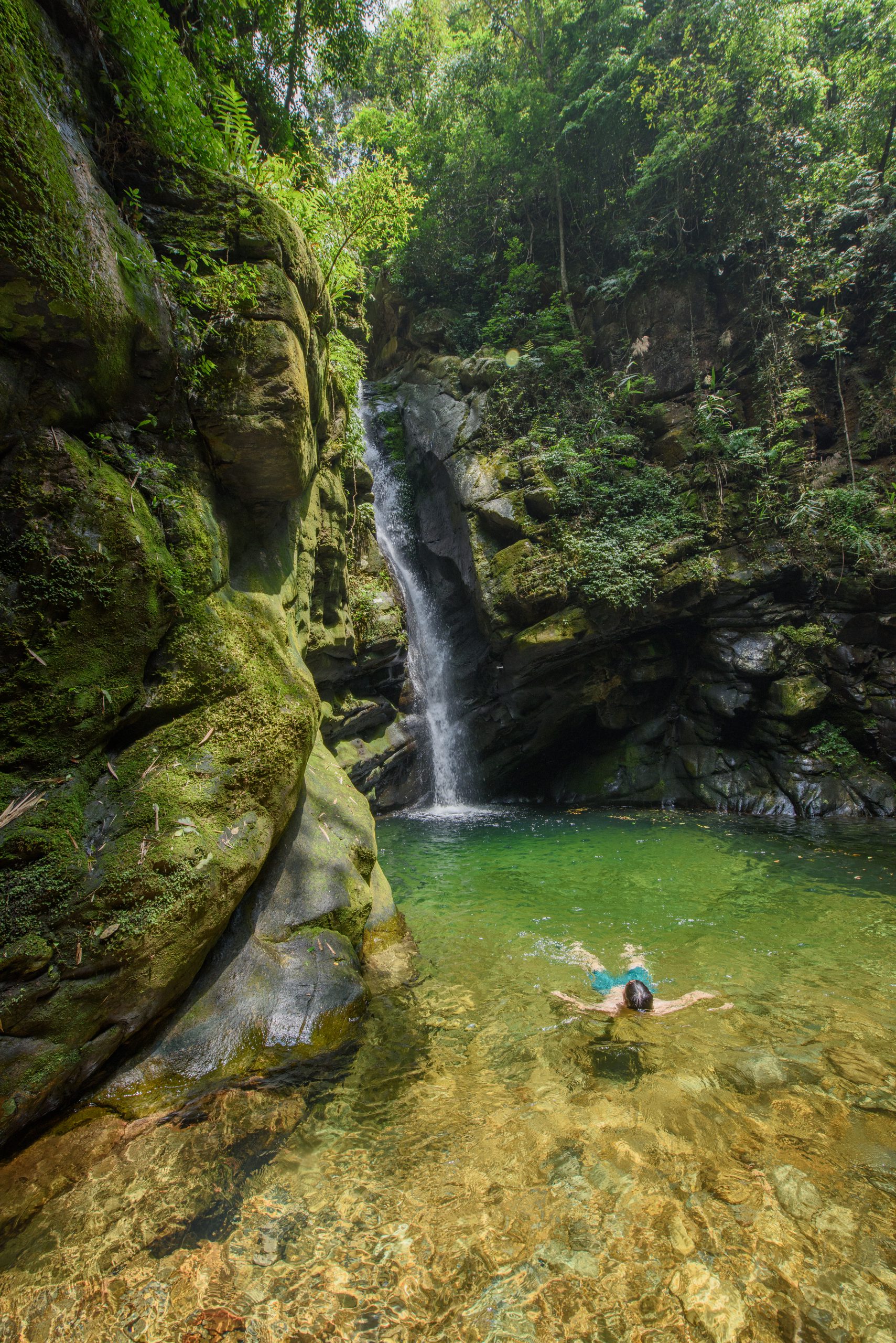 Đi tìm thác suối