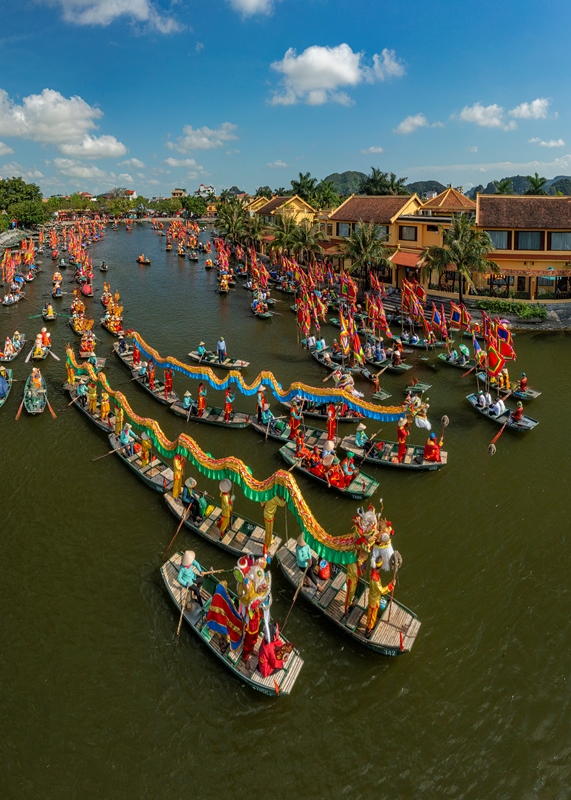 175. Tam Cốc mùa vàng – Lê Việt Khánh