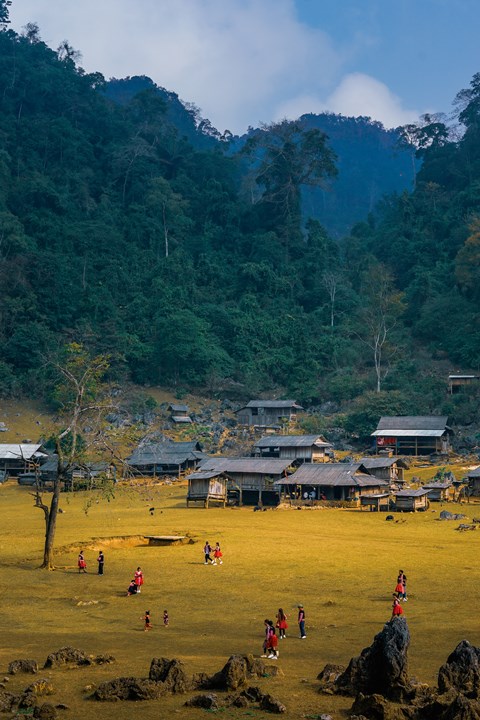 418. Tết người Mông – Đặng Hoài Anh