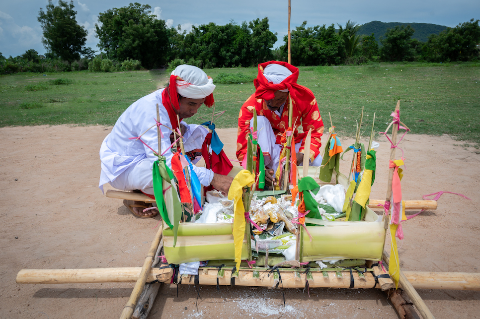 108.Lễ hội cầu mưa của đồng bào Chăm – Nguyễn Văn Anh