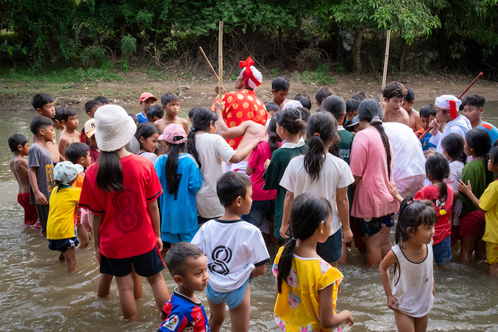 108.Lễ hội cầu mưa của đồng bào Chăm – Nguyễn Văn Anh