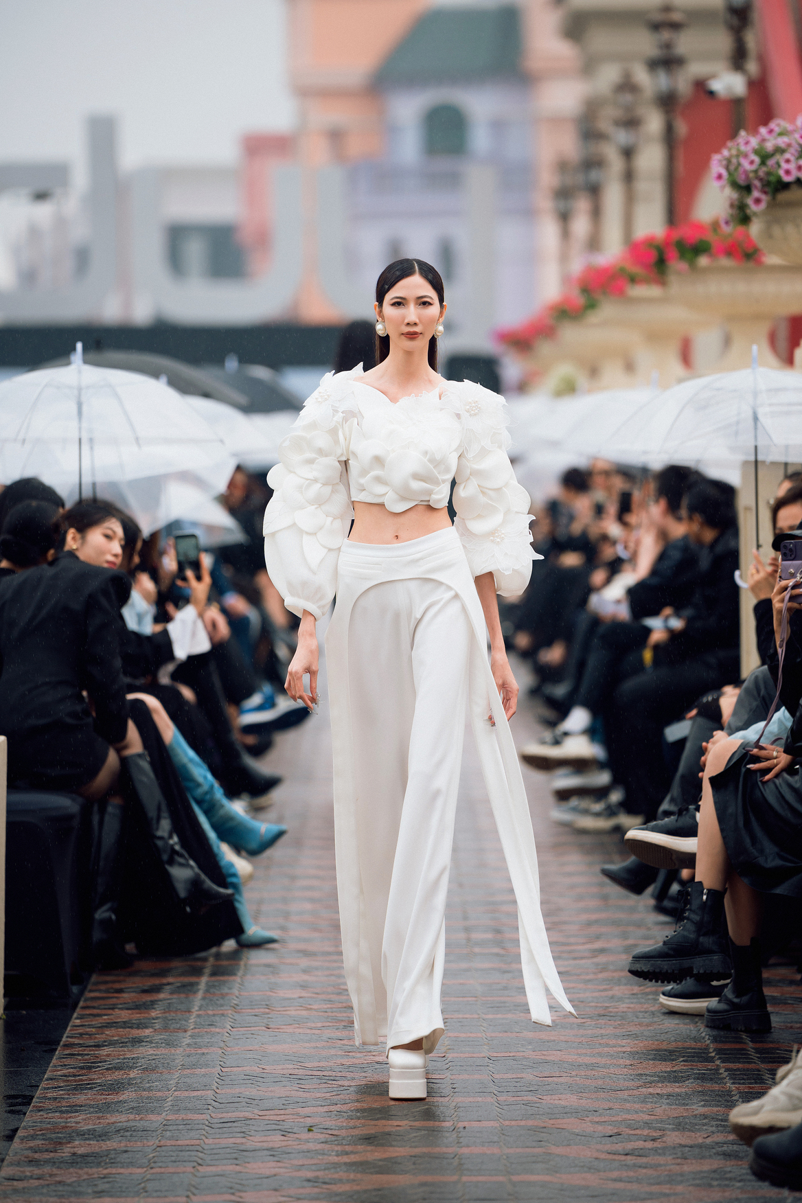 Bộ sưu tập Xuân Hè 2024 của Hà Duy