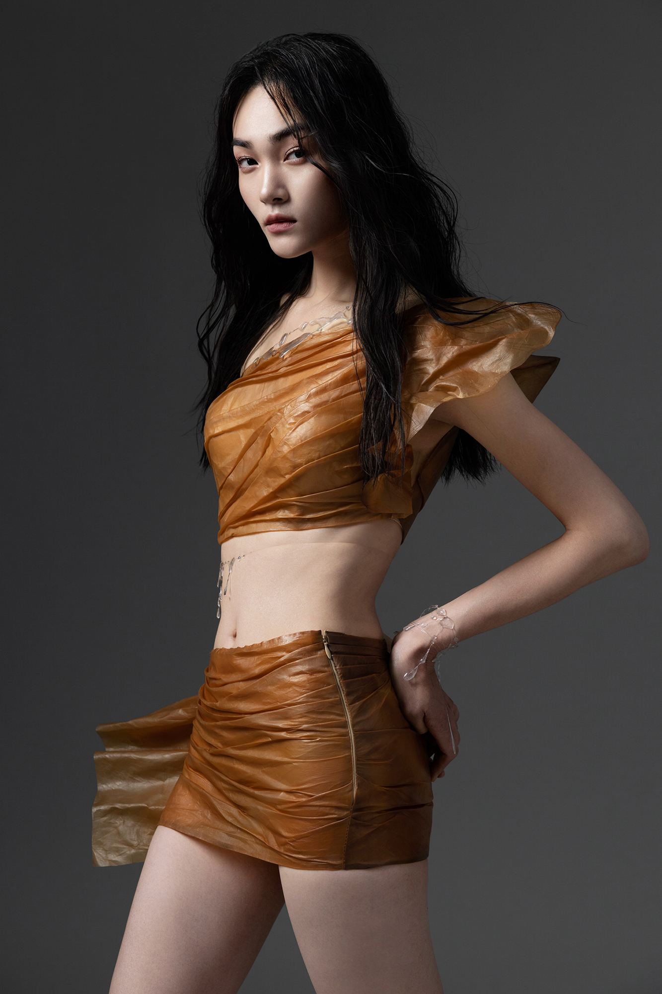 Thương hiệu Việt mang chất liệu bền vững đến với London Fashion Week