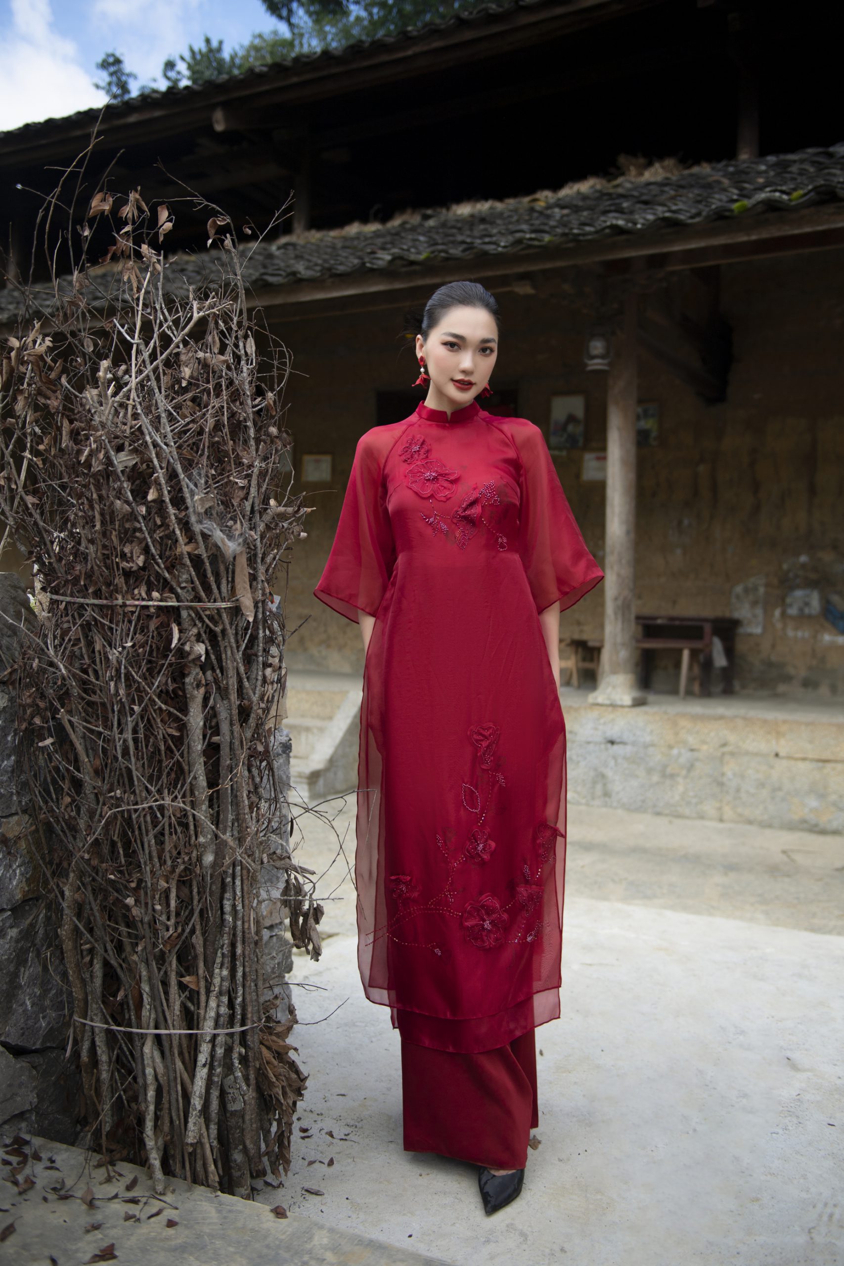 Nét thêu truyền thống trên áo dài