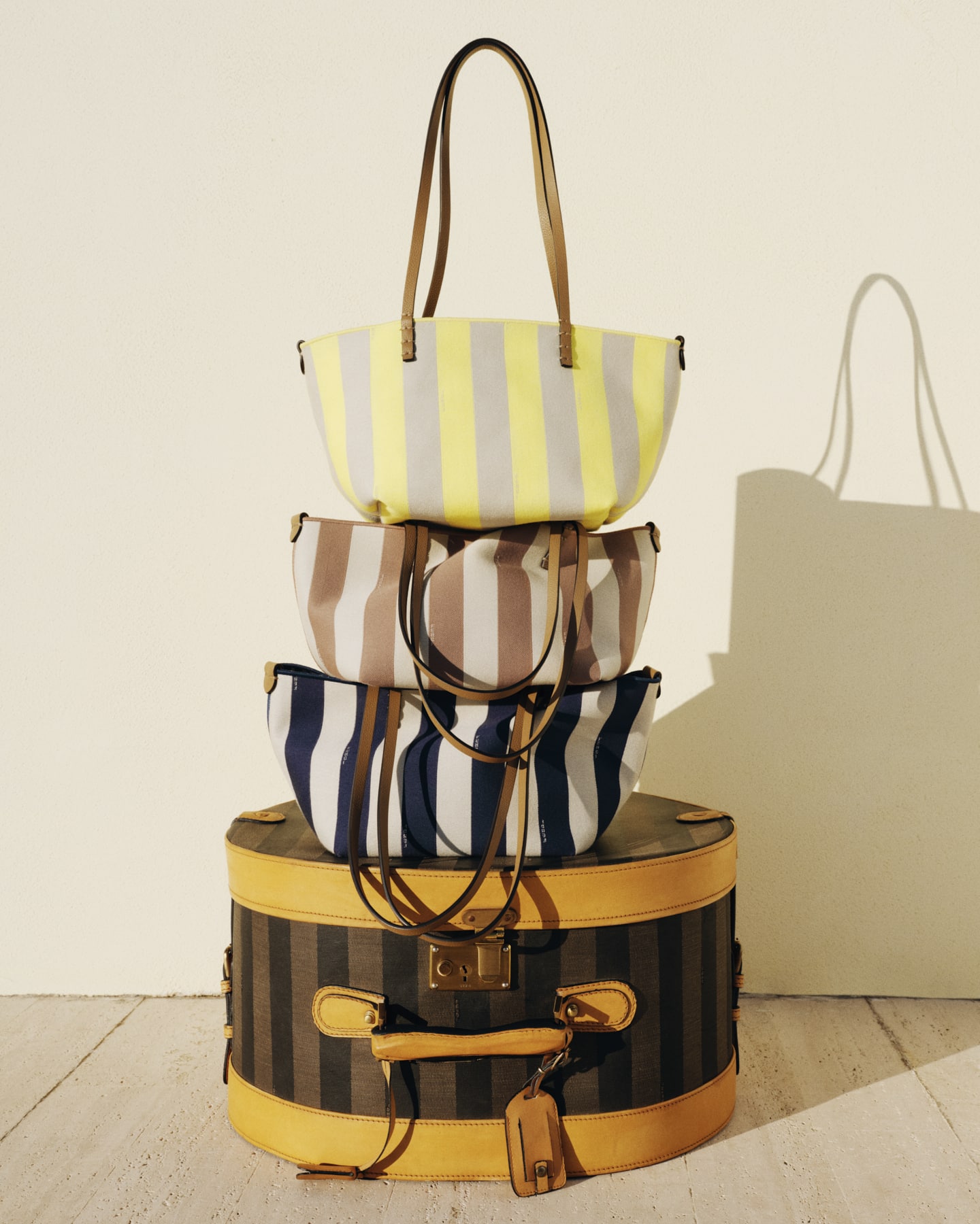 09_FENDI Summer 2024_Special Shooting Images