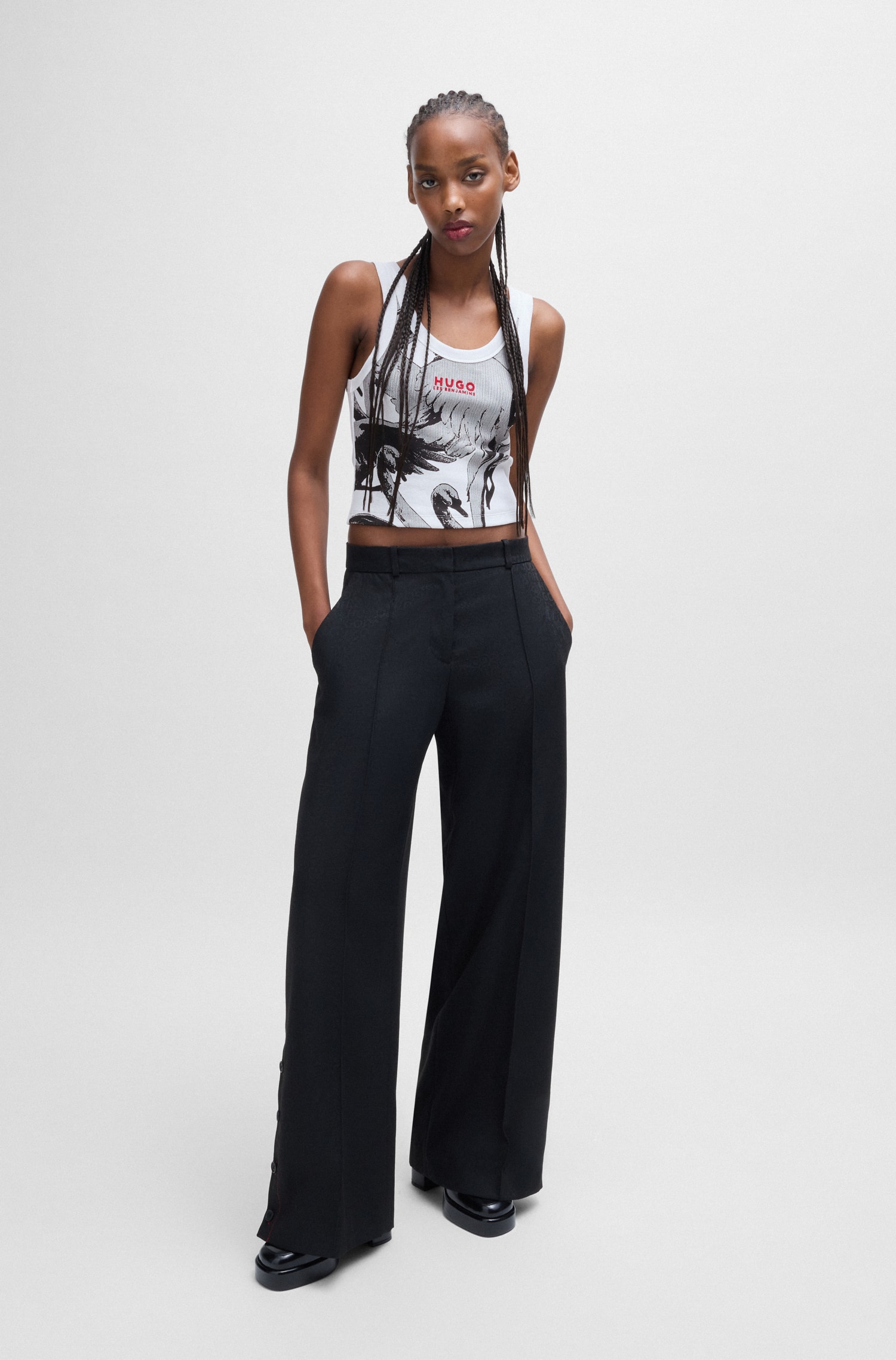 50526538_100_300_HB_B2C_SHO_01-valid_until_20260701