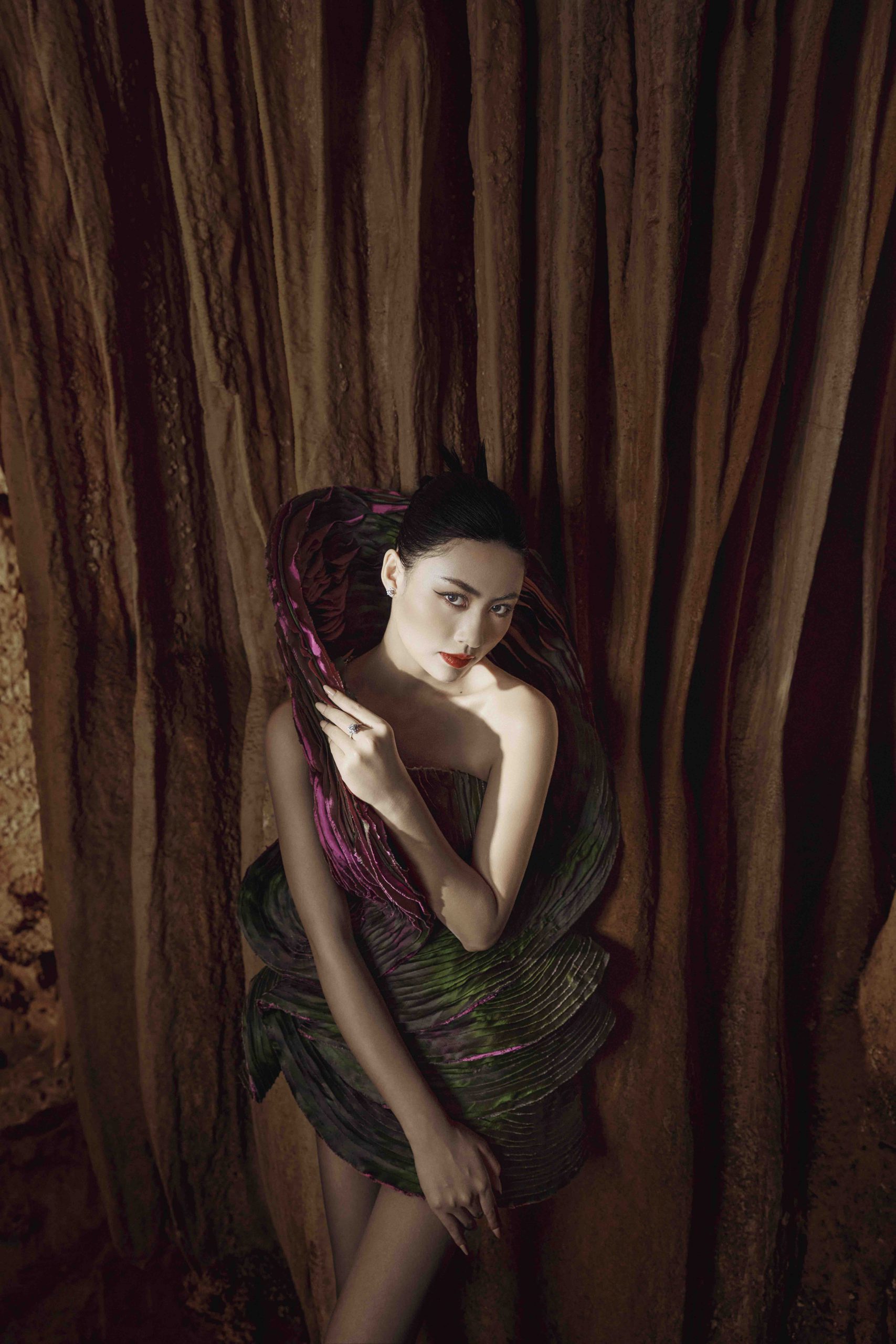 6-Nikon-24875 copy 2