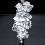 Những thiết kế táo bạo của Đỗ Mạnh Cường trên sàn diễn tại Thượng Hải