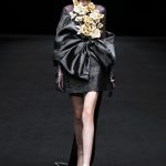 Những thiết kế táo bạo của Đỗ Mạnh Cường trên sàn diễn tại Thượng Hải