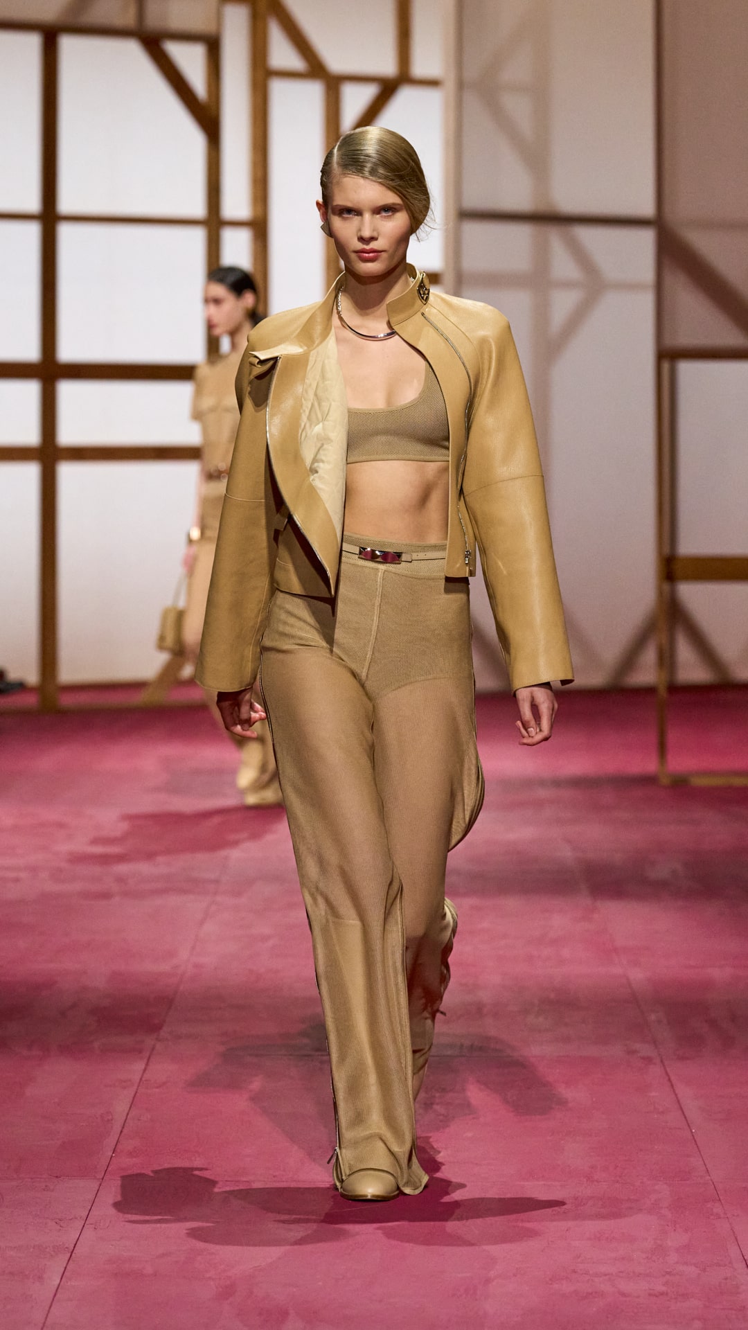 HERMES_WRTW_SS25_Runway_FilippoFior_01