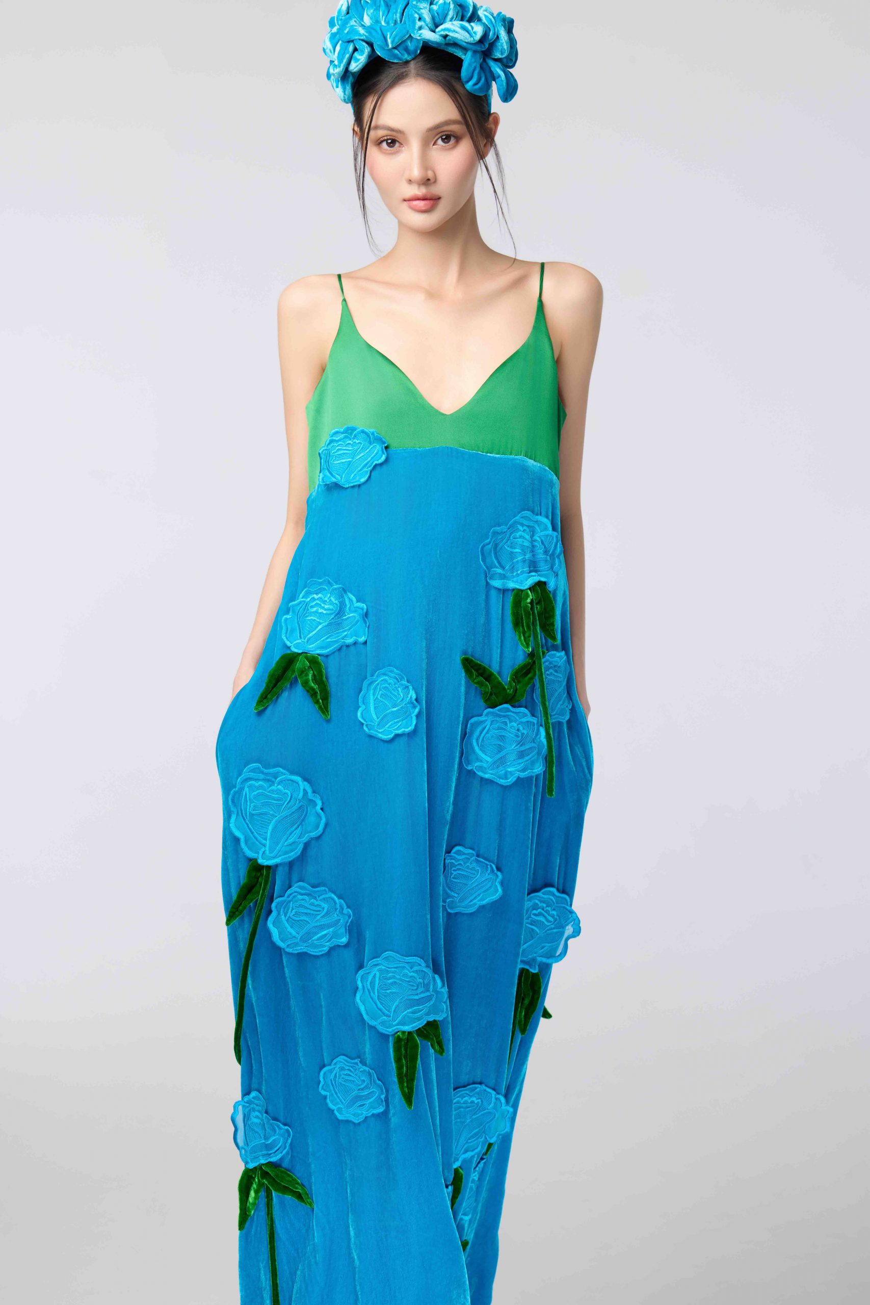 Tìm bình yên trong các sắc độ của màu lam