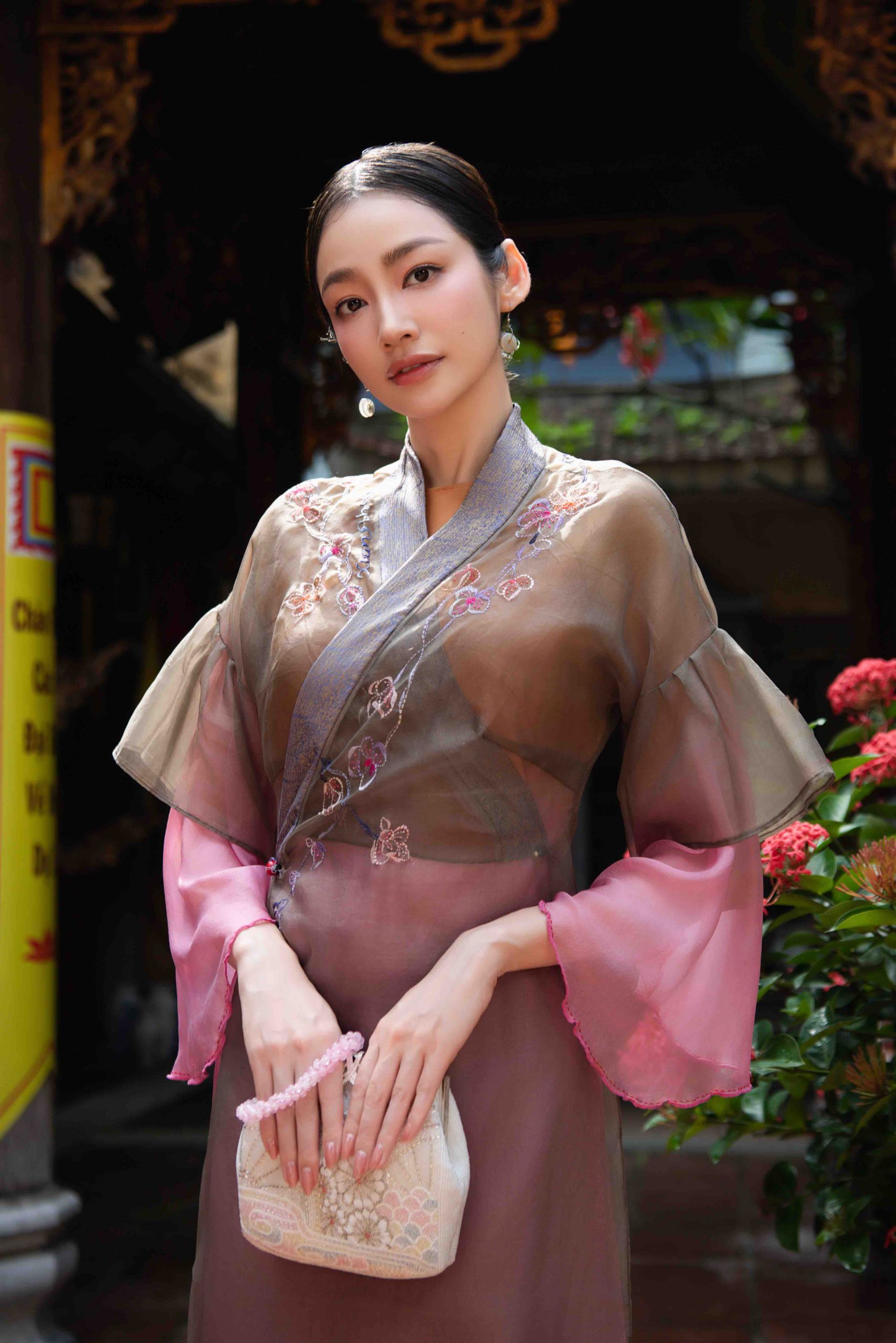 Mother’s embroidery