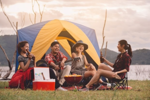 Du lịch tại chỗ dần trở thành xu hướng thịnh hành trong giới trẻ