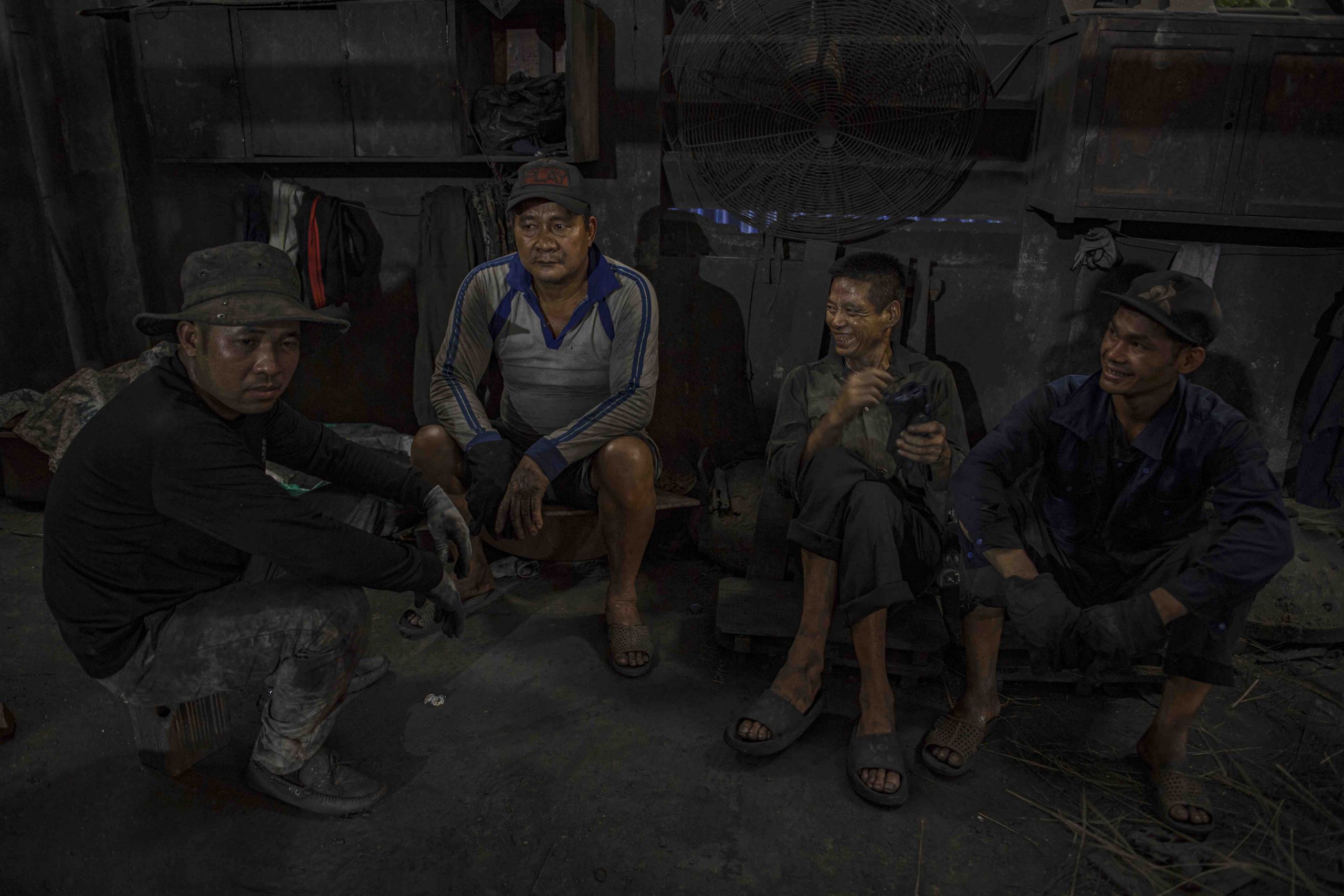 Làng đúc Mỹ Đồng