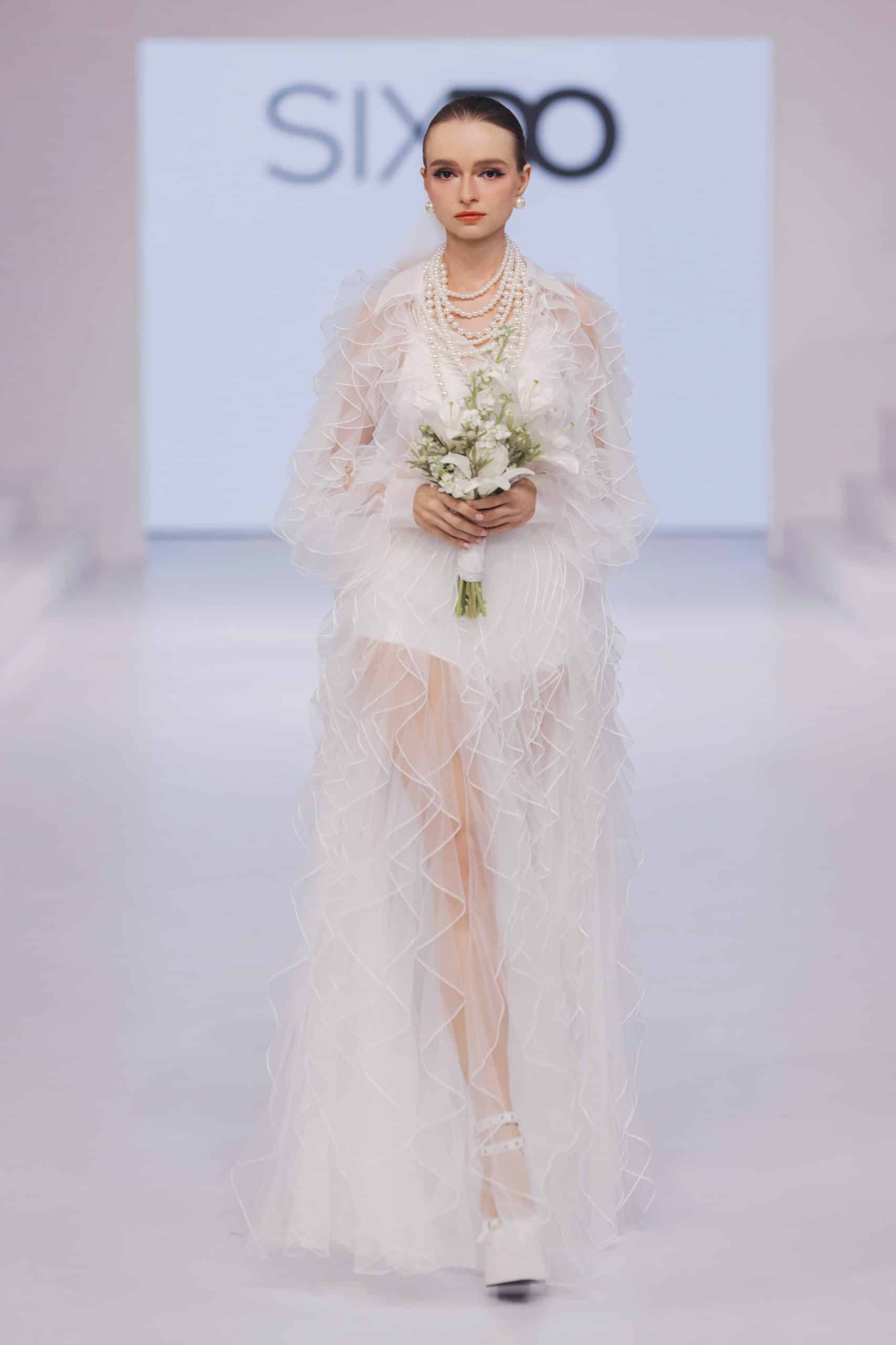 ”From Yes To Forever” của Đỗ Mạnh Cường