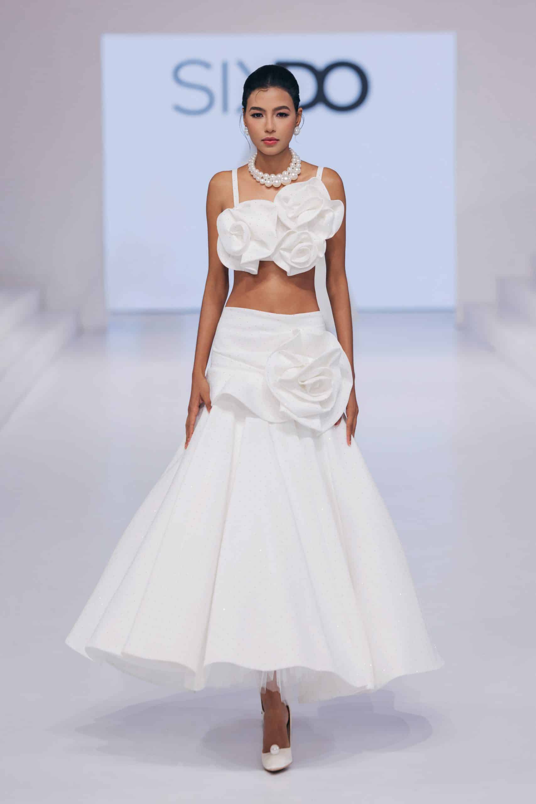 ”From Yes To Forever” của Đỗ Mạnh Cường