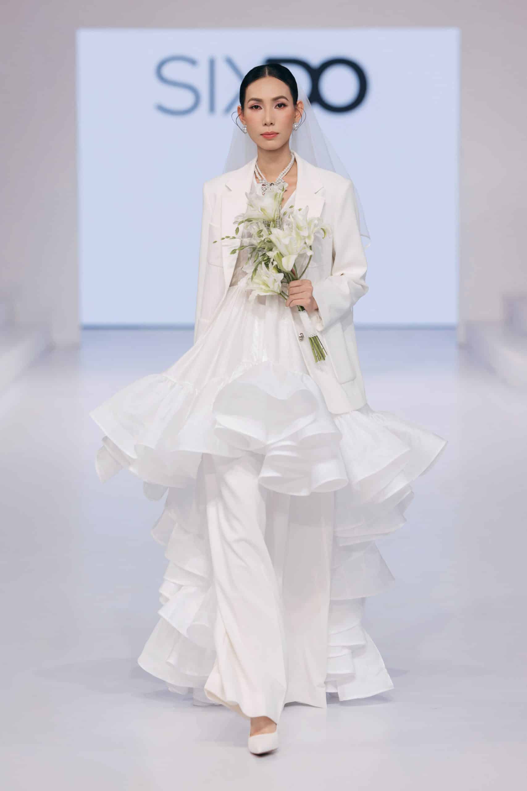 ”From Yes To Forever” của Đỗ Mạnh Cường