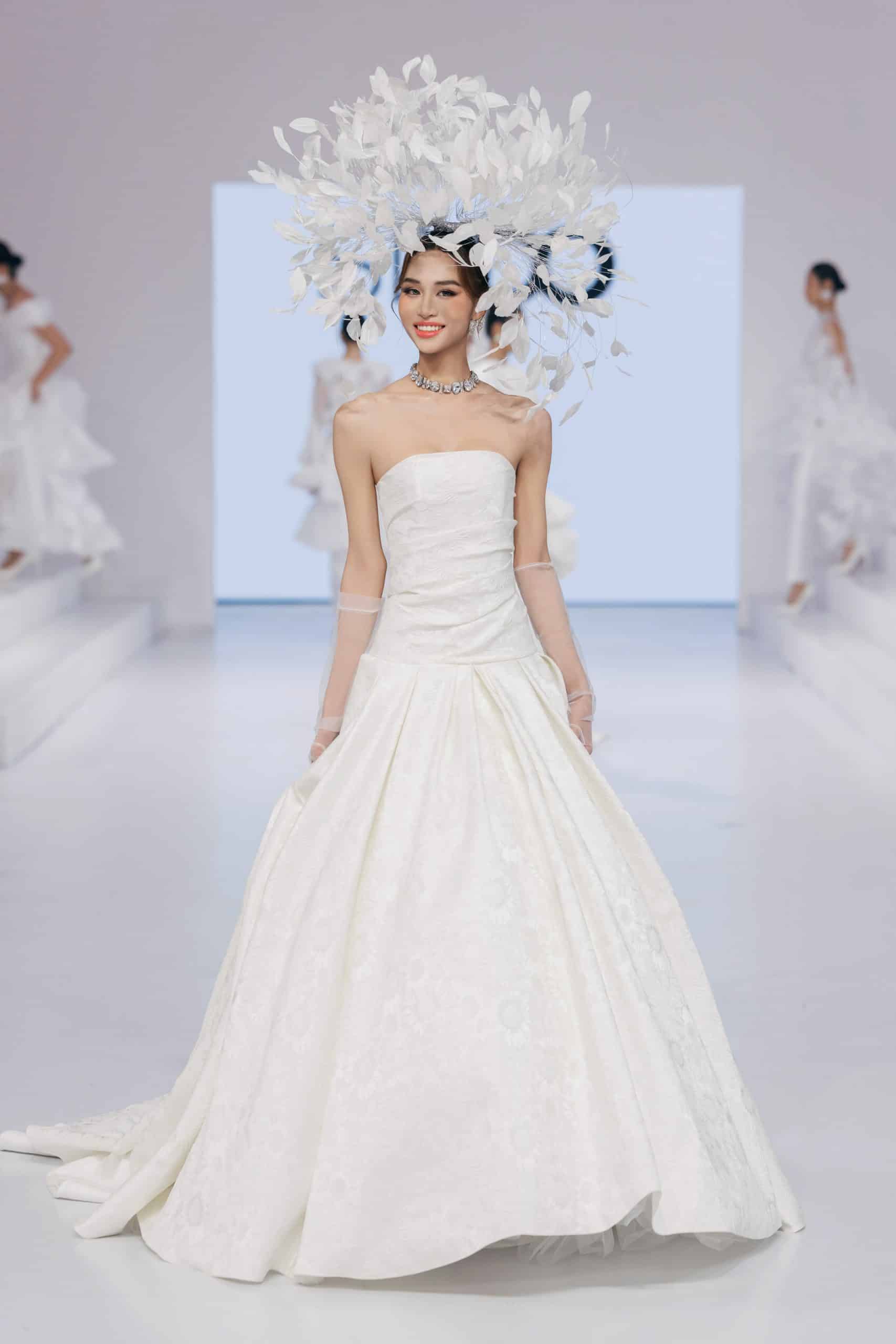 ”From Yes To Forever” của Đỗ Mạnh Cường