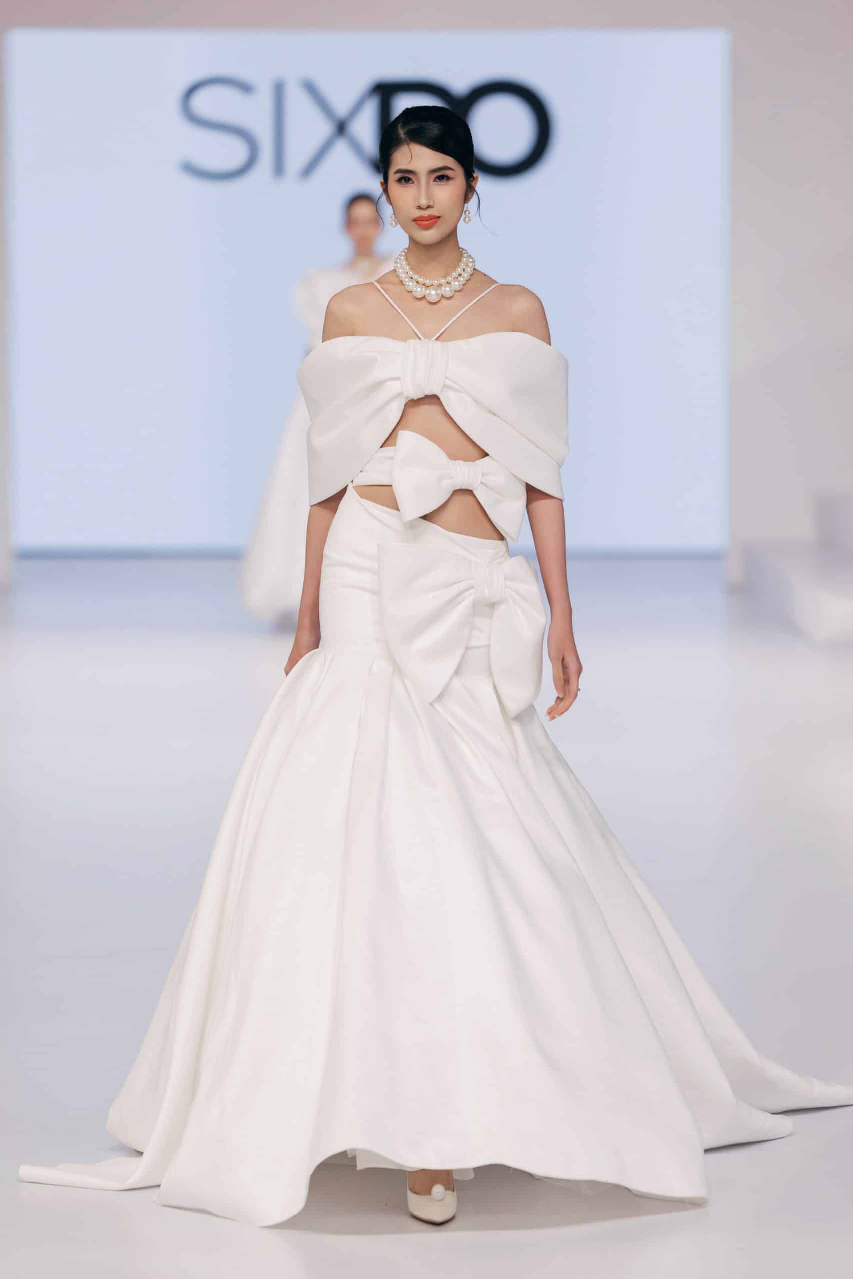 ”From Yes To Forever” của Đỗ Mạnh Cường