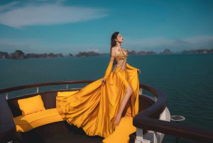 Hoa hậu Lê Hoàng Phương mang “Golden Heritage’’ đến di sản Hạ Long