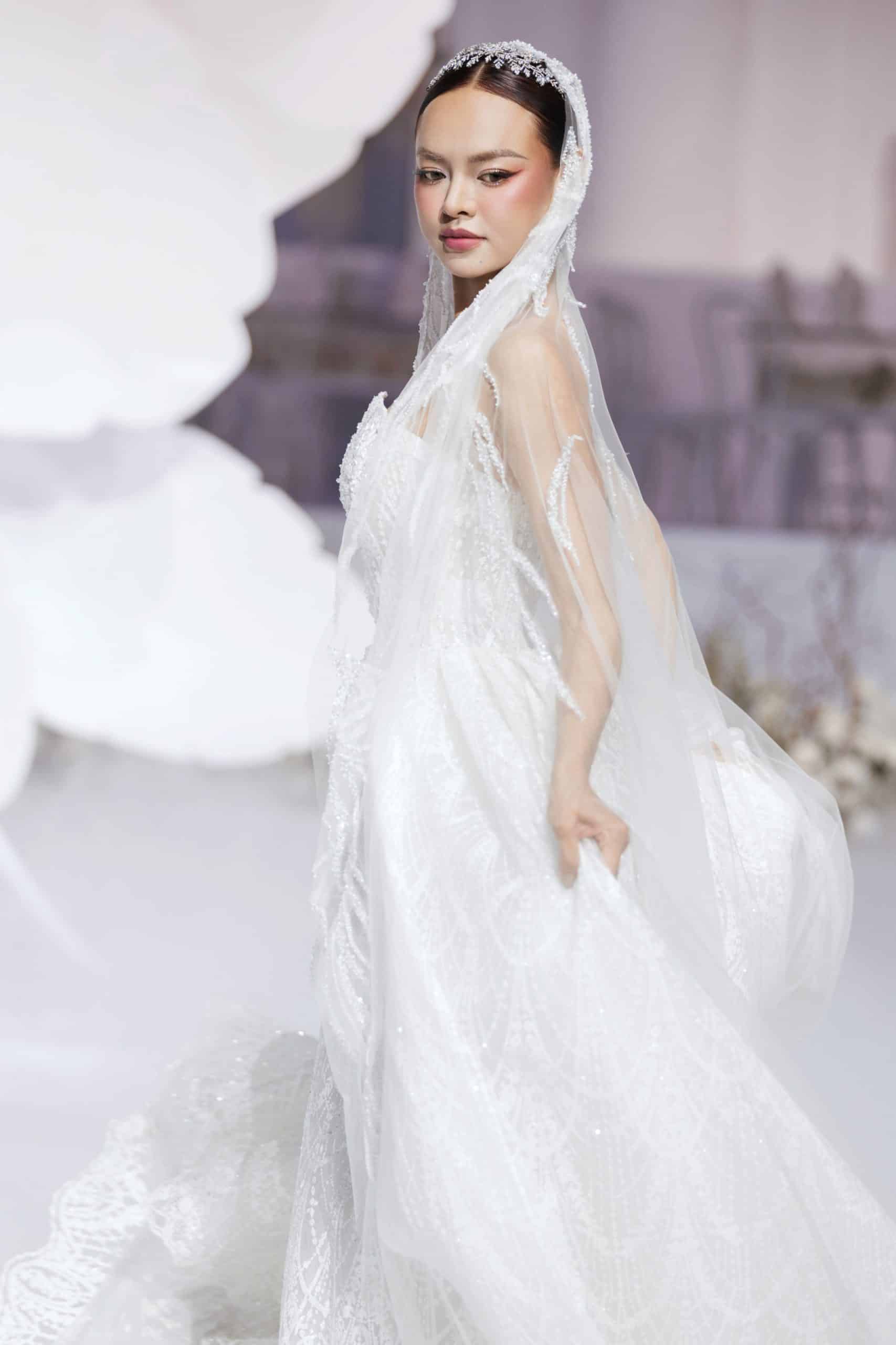 “Amour Sans Fins” – Bản tình ca về tình yêu vĩnh cửu qua váy cưới