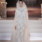 Vietnam Couture Fashion Week mở màn với BST váy cưới của NTK Chung Thanh Phong