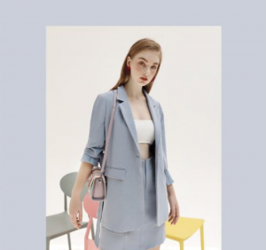 Trang phục công sở đẹp, thanh lịch nhưng vẫn mát mẻ trong những ngày hè