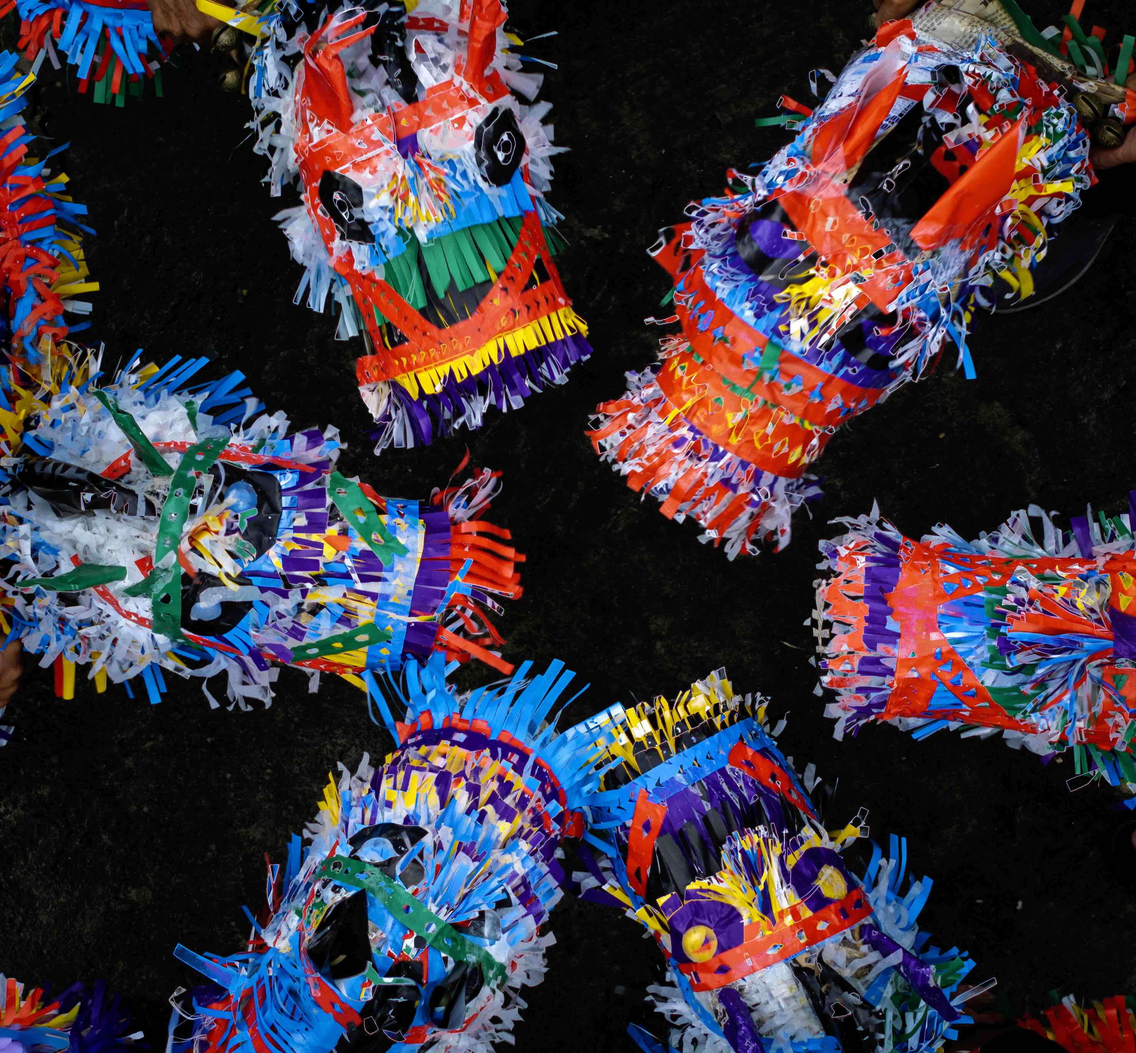 Điệu múa thiêng của người Nùng Dín