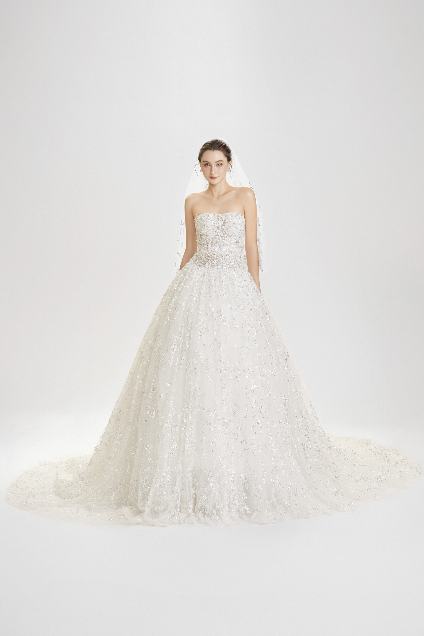 Bộ sưu tập “LOVE No.5 – Love Letter”của Lê Thanh Hòa