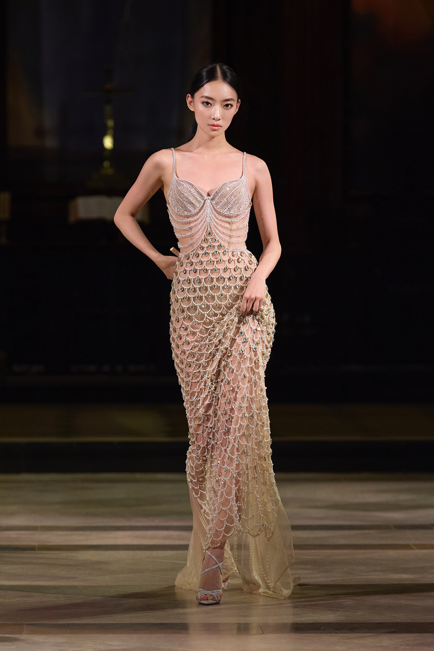 Bộ sưu tập “Xuân, Hạ, Thu, Đông,… và Xuân”của TRAN HUNG