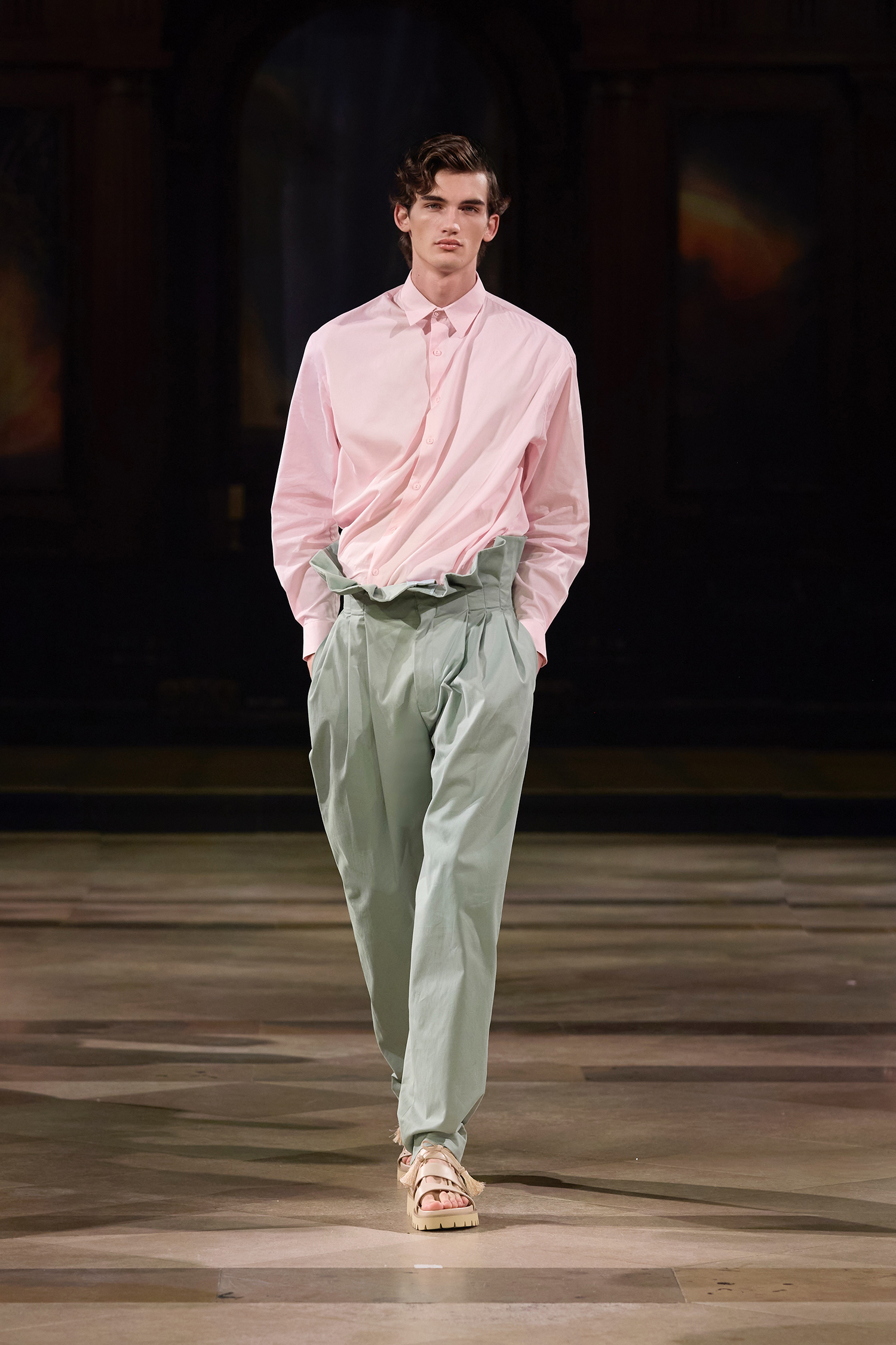 Bộ sưu tập “Xuân, Hạ, Thu, Đông,… và Xuân”của TRAN HUNG