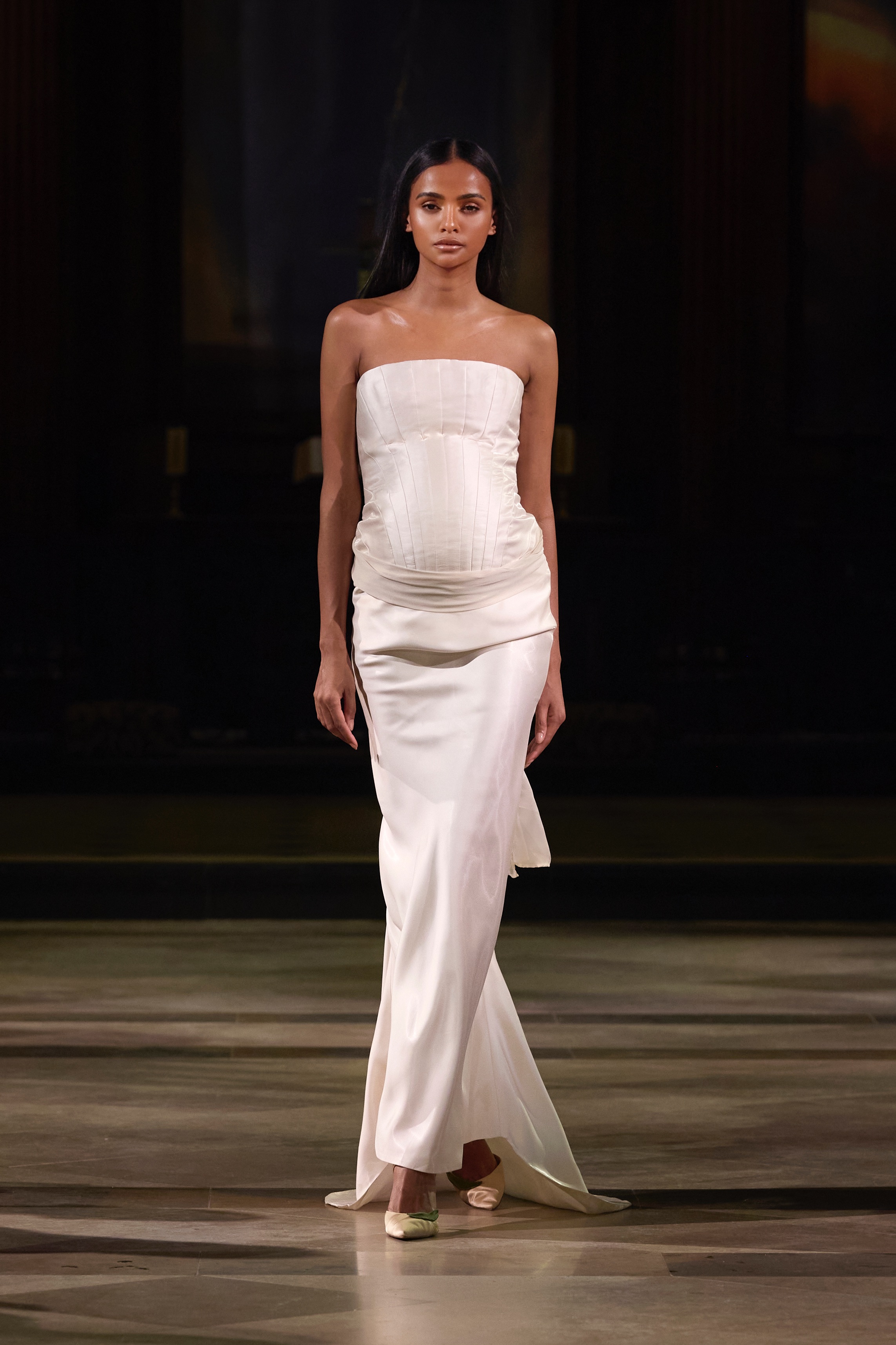 Bộ sưu tập “Xuân, Hạ, Thu, Đông,… và Xuân”của TRAN HUNG