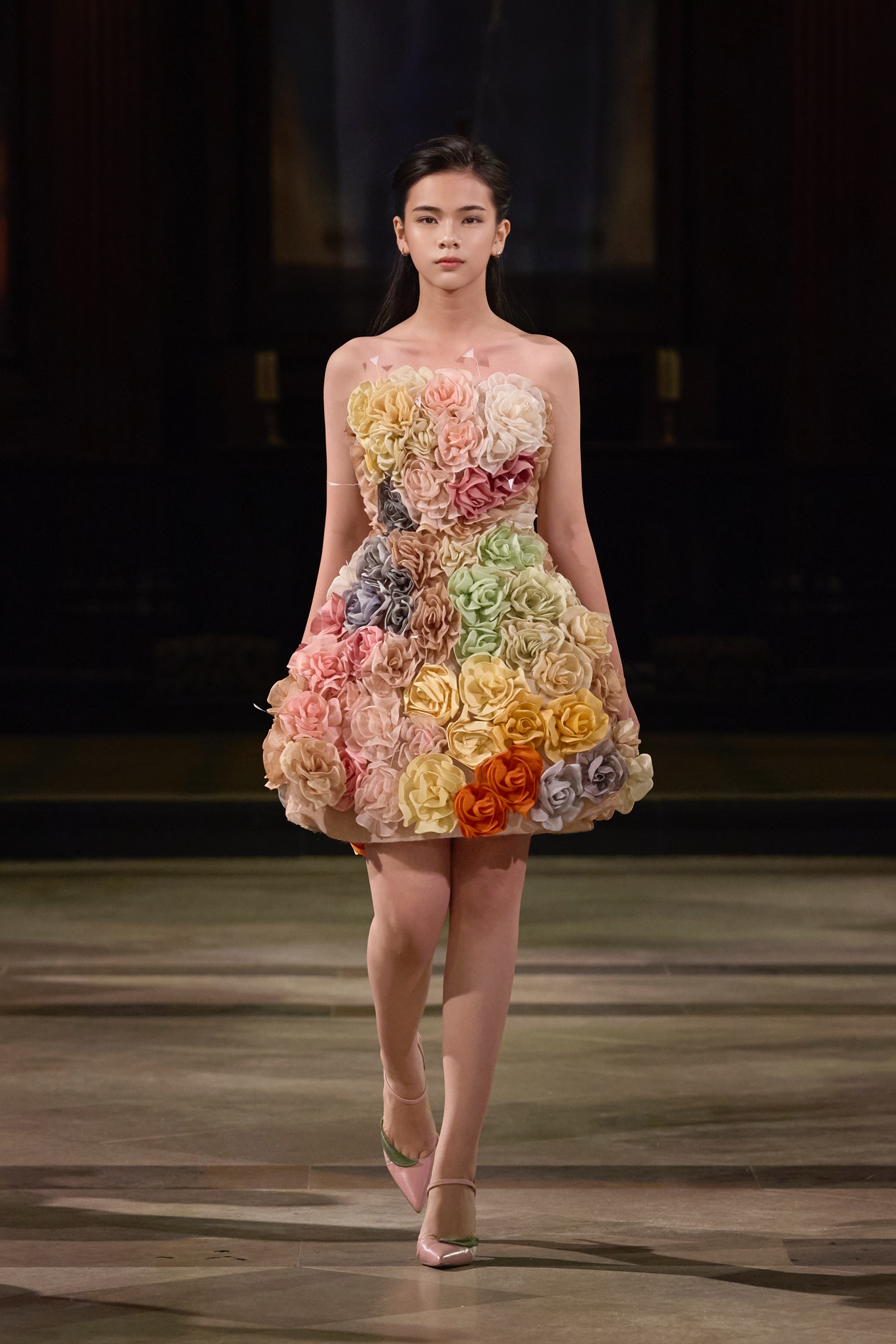 Bộ sưu tập “Xuân, Hạ, Thu, Đông,… và Xuân”của TRAN HUNG