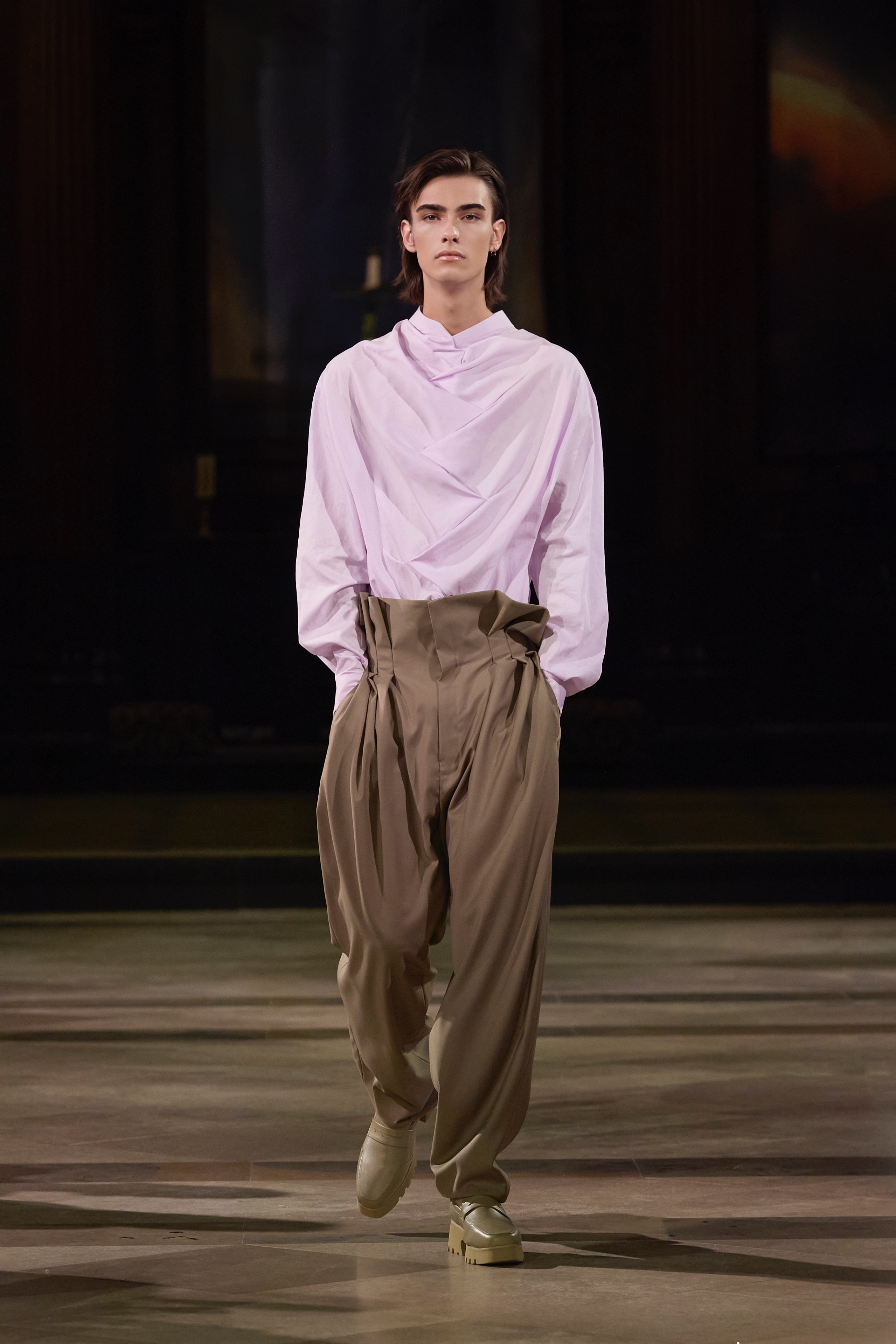 Bộ sưu tập “Xuân, Hạ, Thu, Đông,… và Xuân”của TRAN HUNG